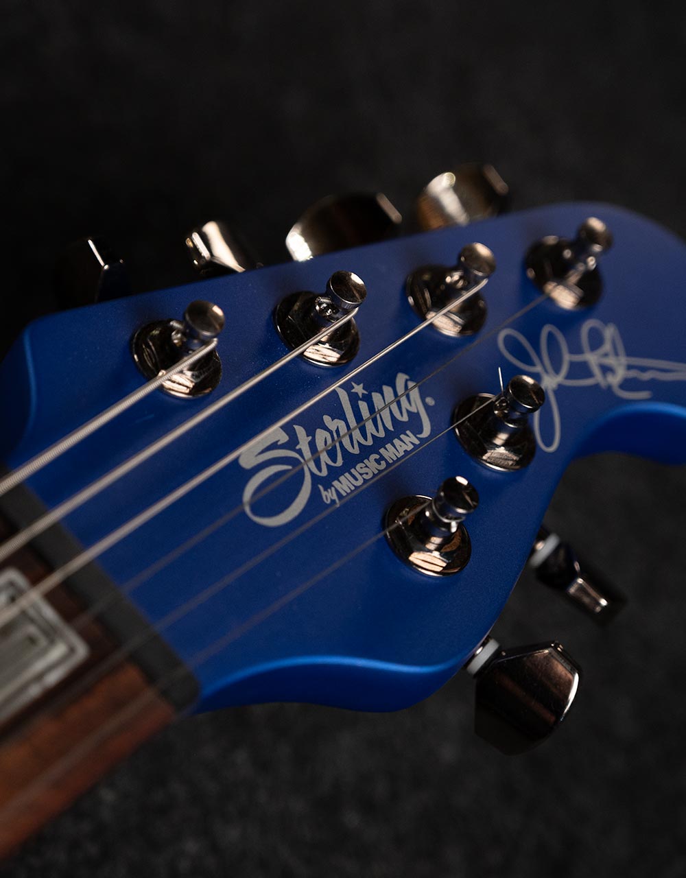 Электрогитара Sterling Majesty in Siberian Sapphire, John Petrucci Signature - купить в "Гитарном Клубе"