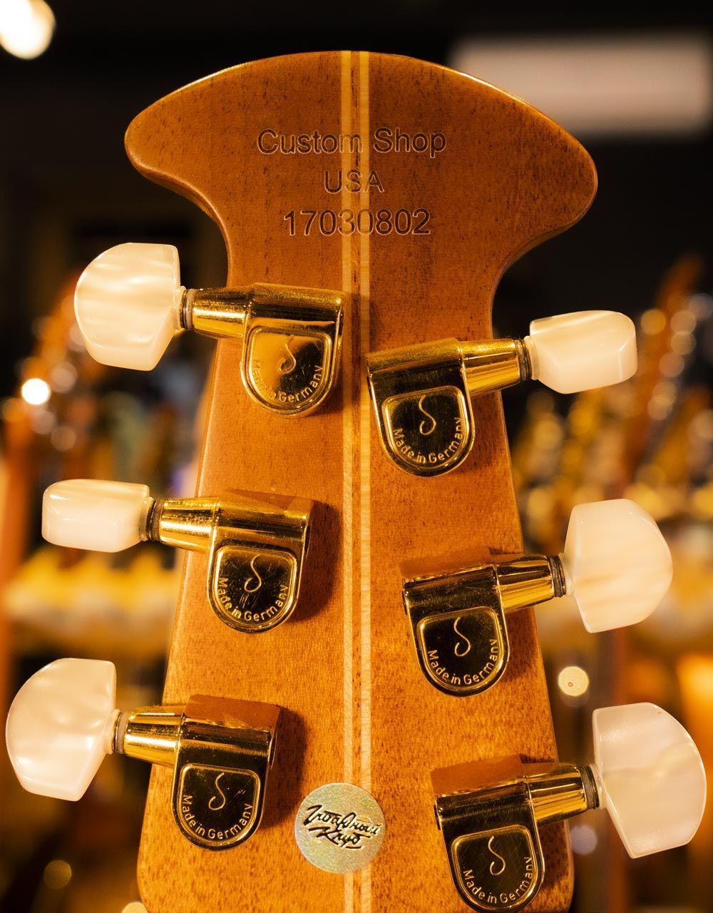 Электроакустическая гитара Ovation C1778LX-5 Custom Elite LX Mid Cutaway - купить в "Гитарном Клубе"