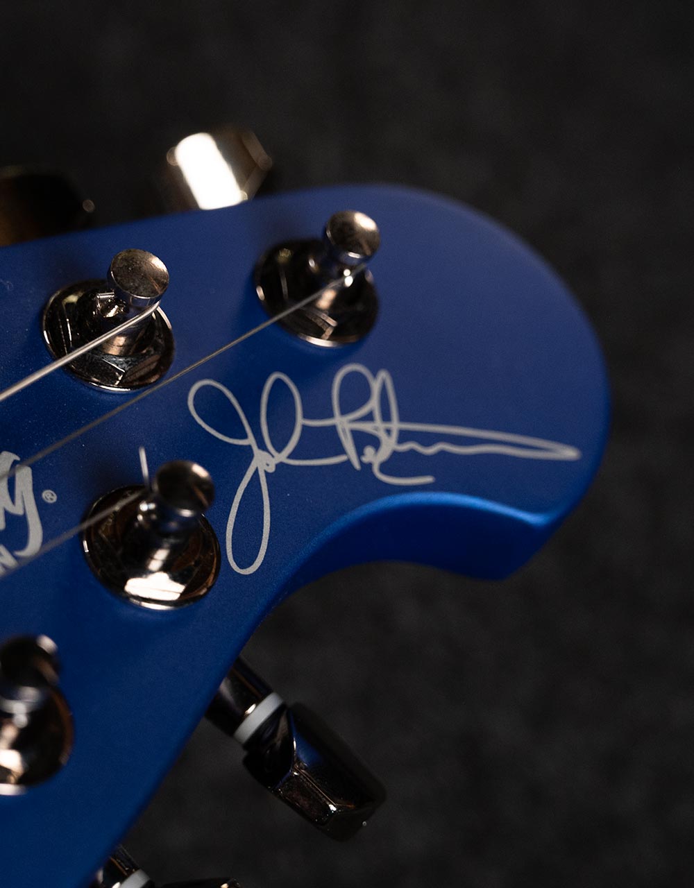 Электрогитара Sterling Majesty in Siberian Sapphire, John Petrucci Signature - купить в "Гитарном Клубе"