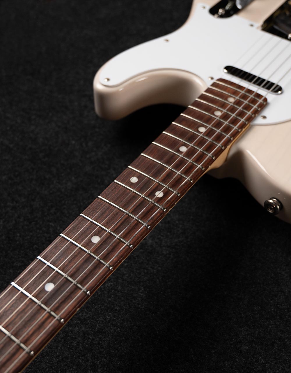 Электрогитара G&L FD ASAT Classic Alnico Blonde CR - купить в "Гитарном Клубе"