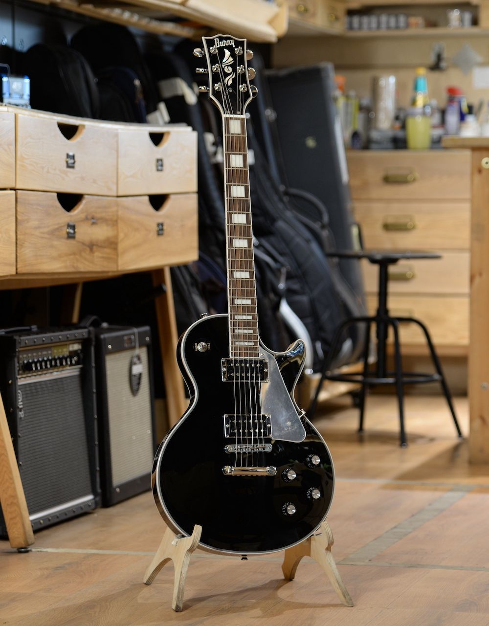 Электрогитара Burny RLC60 John Sykes Black - купить в "Гитарном Клубе"