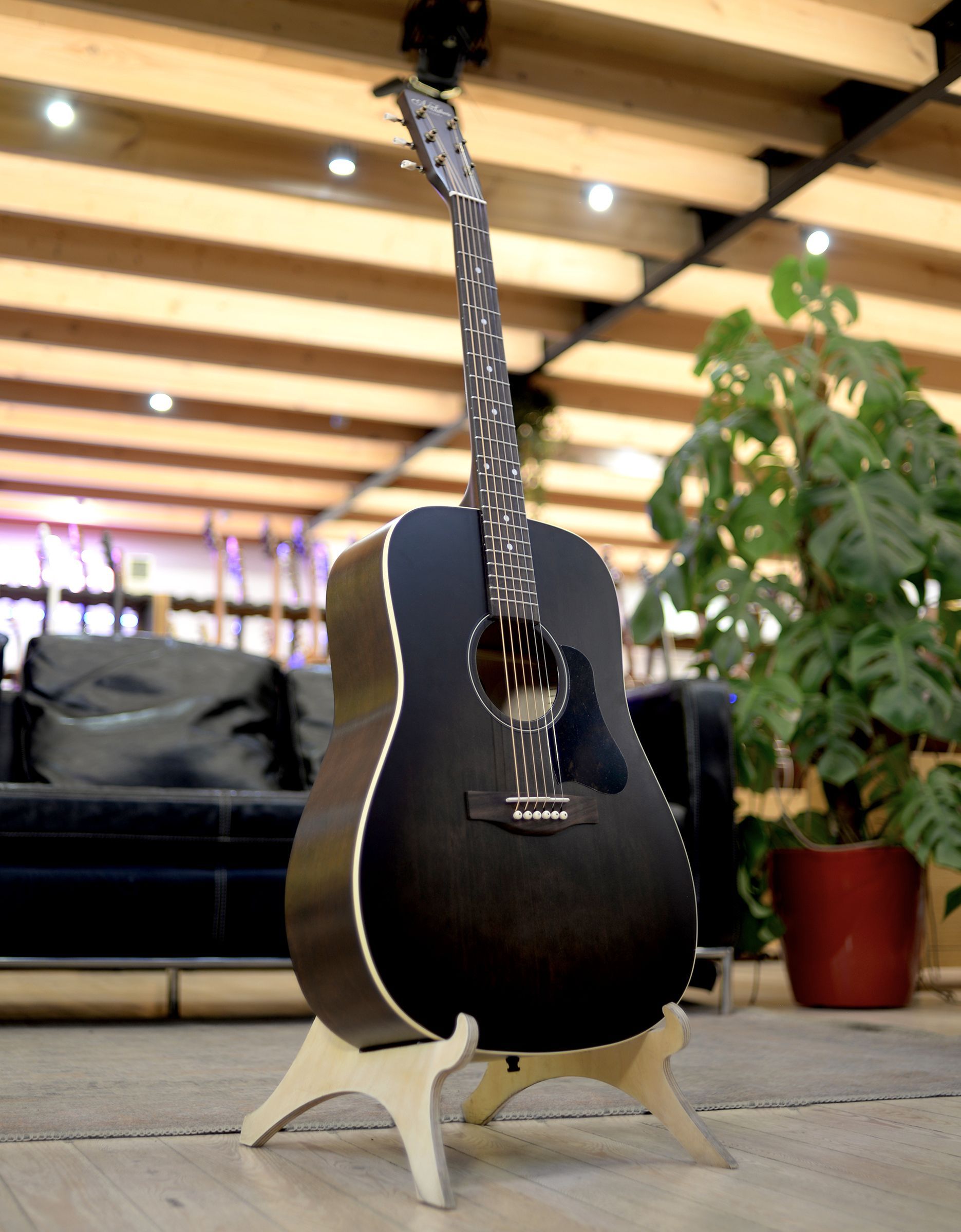 Акустическая гитара Art & Lutherie Americana Bourbon Burst - купить в "Гитарном Клубе"