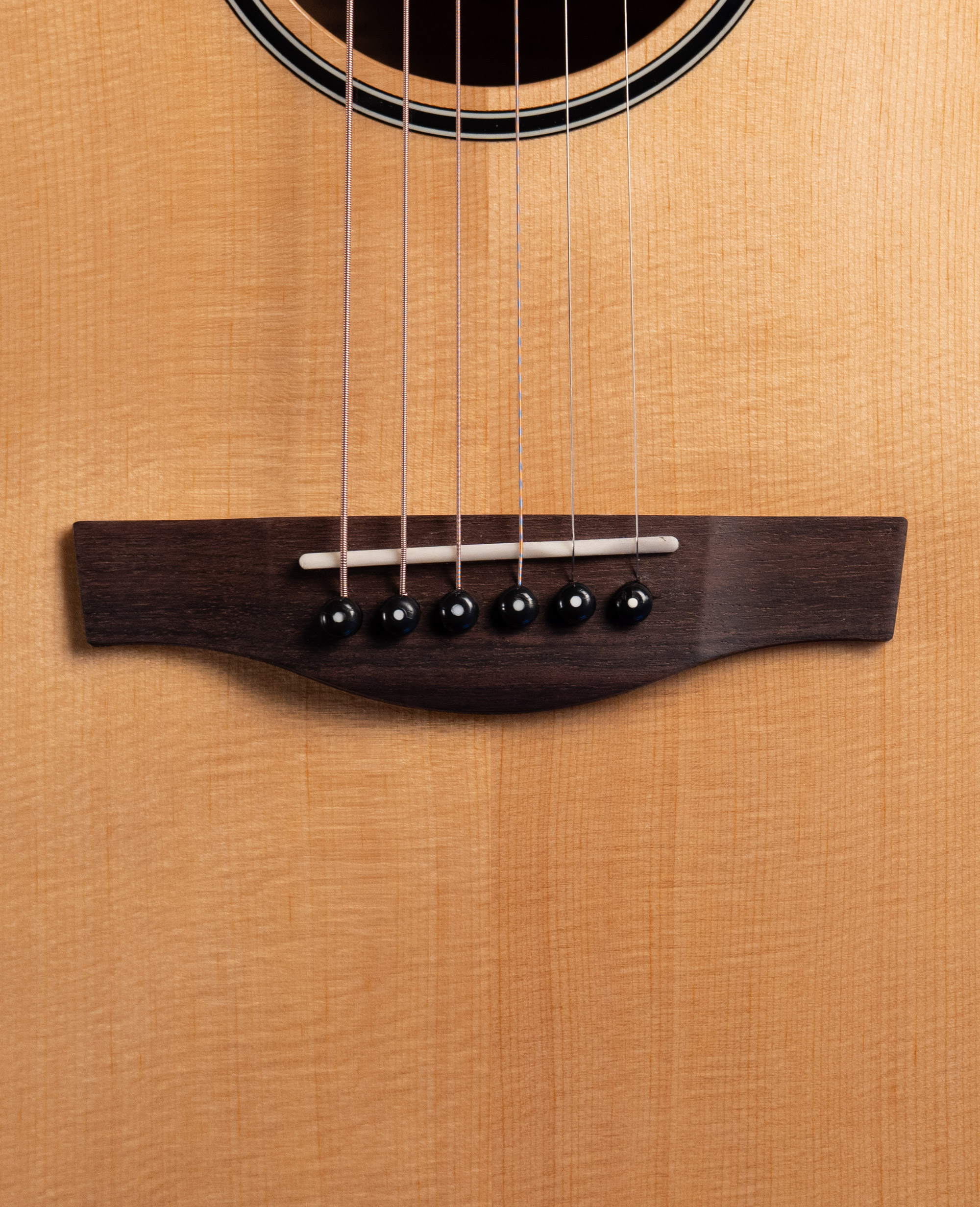 Электроакустическая гитара Covenant 150DE - купить в "Гитарном Клубе"