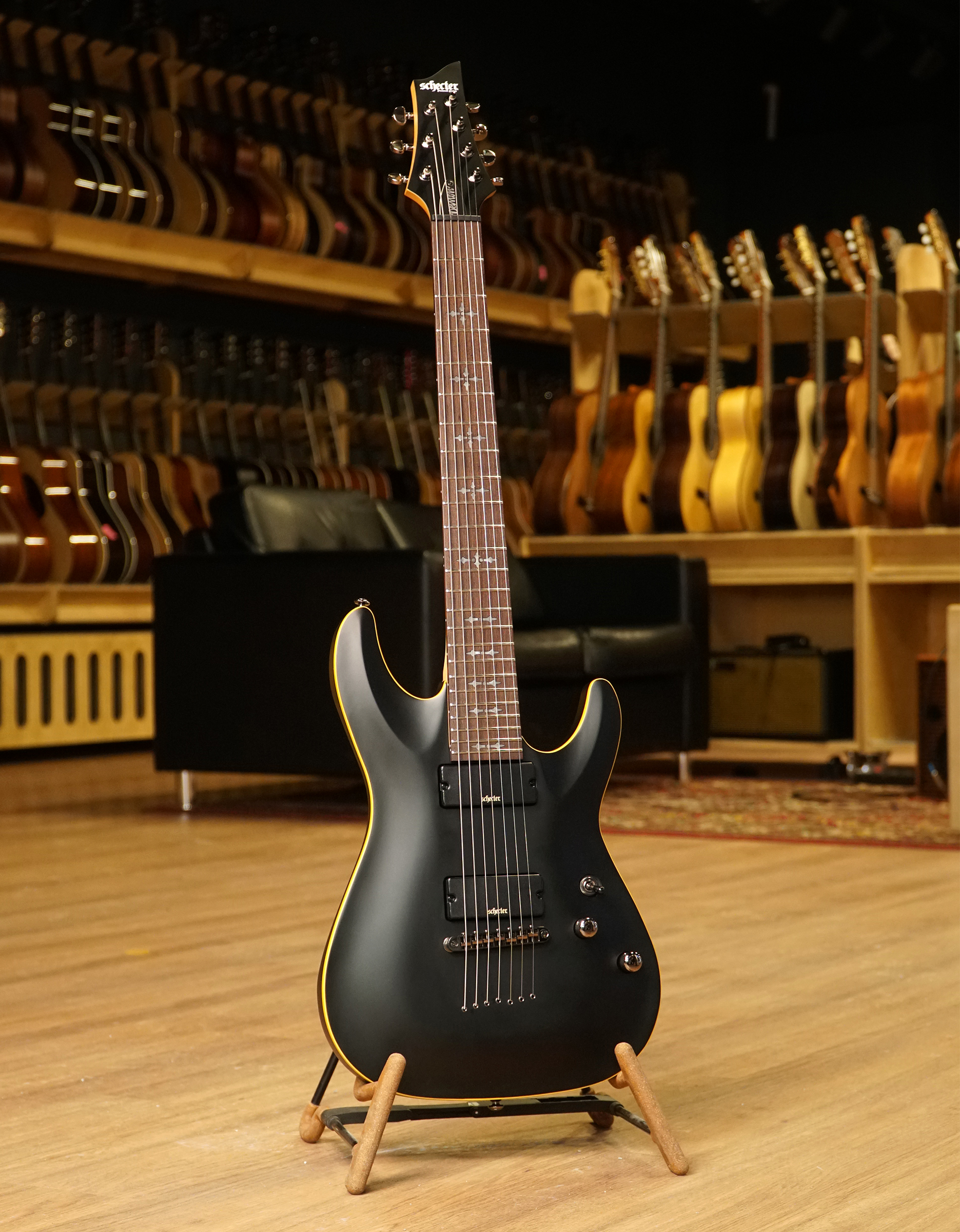 Электрогитара Schecter Demon-7 Aged Black Satin - купить в "Гитарном Клубе"