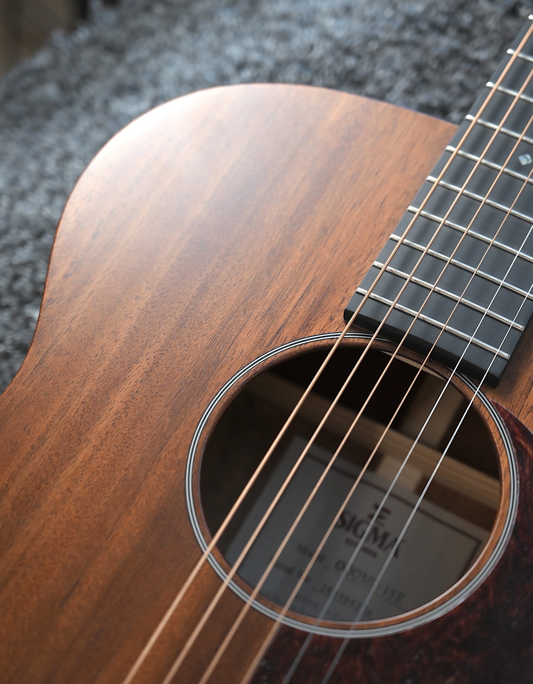 Электроакустическая гитара Sigma 000MC-15E - купить в "Гитарном Клубе"