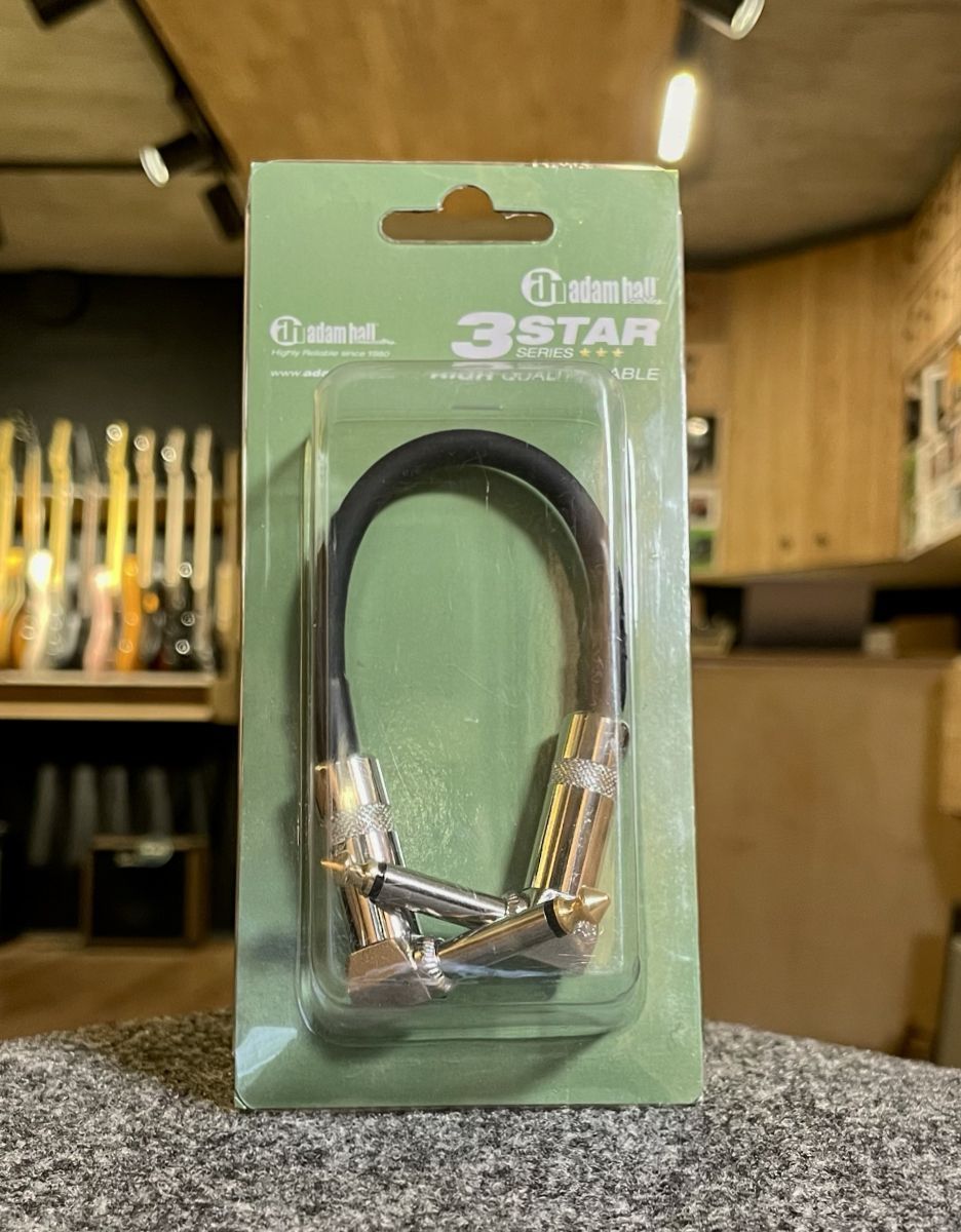 Патч-кабель Adam Hall K3 IRR 0015 - купить в "Гитарном Клубе"