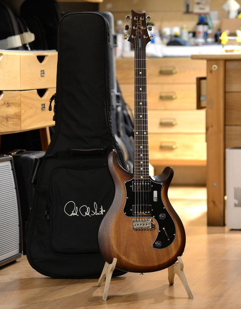 Электрогитара PRS S2 STANDARD 24 SATIN MCCARTY TOBACCO SUNBURST - купить в "Гитарном Клубе"