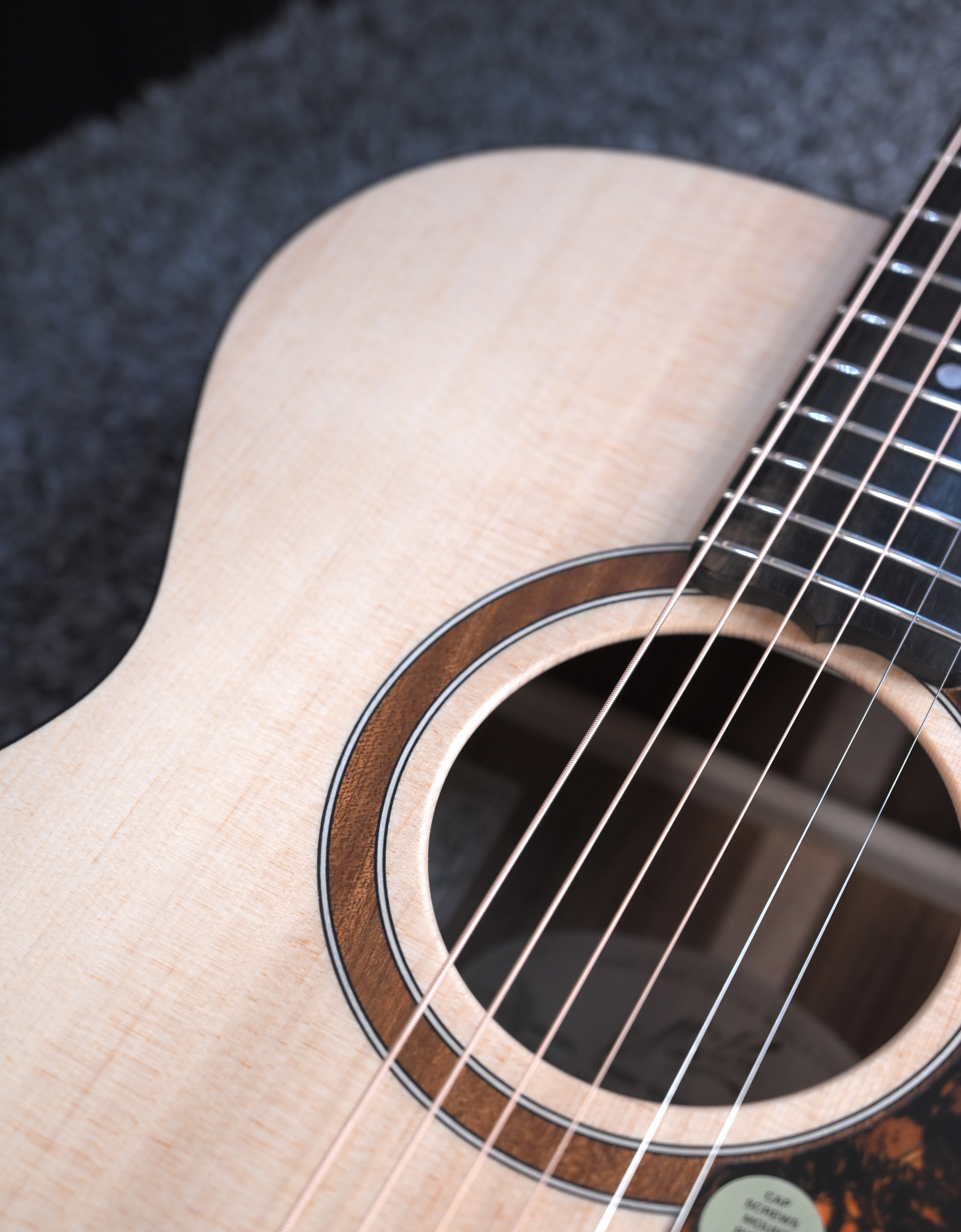 Электроакустическая гитара Maton SRS808 - купить в "Гитарном Клубе"