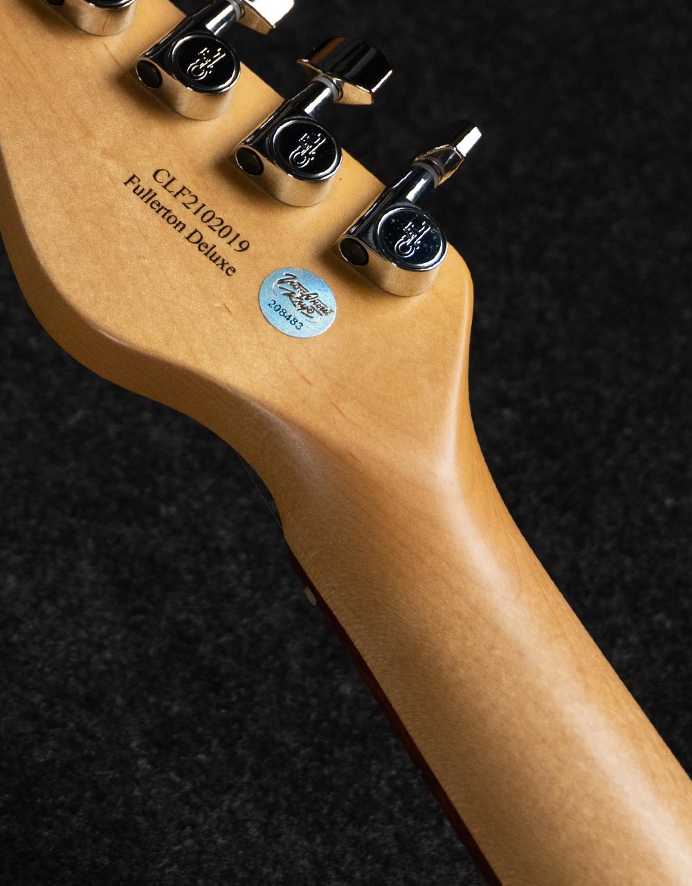 Электрогитара G&L FD ASAT Classic 3-Tone Sunburst CR - купить в "Гитарном Клубе"