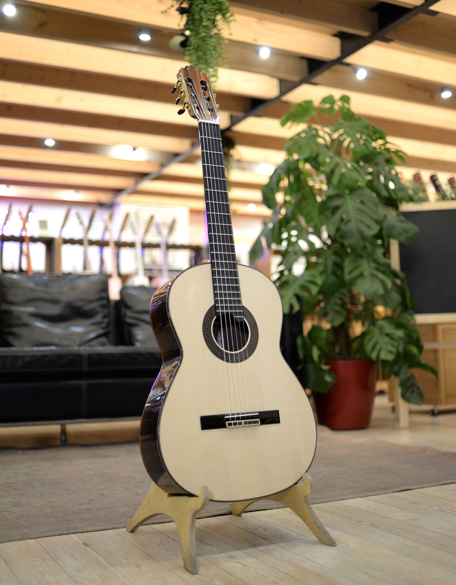 Классическая гитара Prudencio Saez 5-PS (138) Spruce - купить в "Гитарном Клубе"