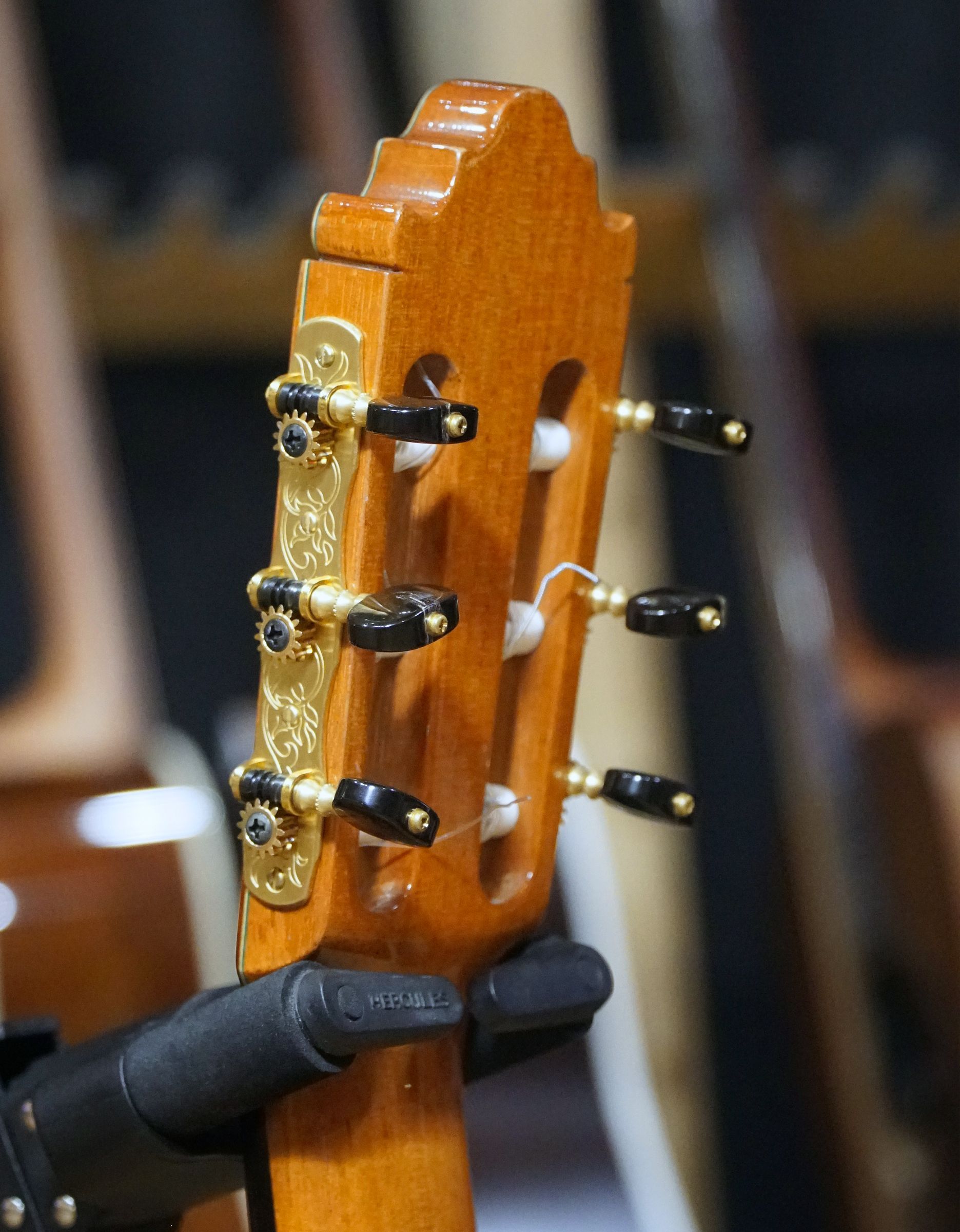 Фламенко гитара мастера Vicente Carillo 2019 г.в - купить в "Гитарном Клубе"