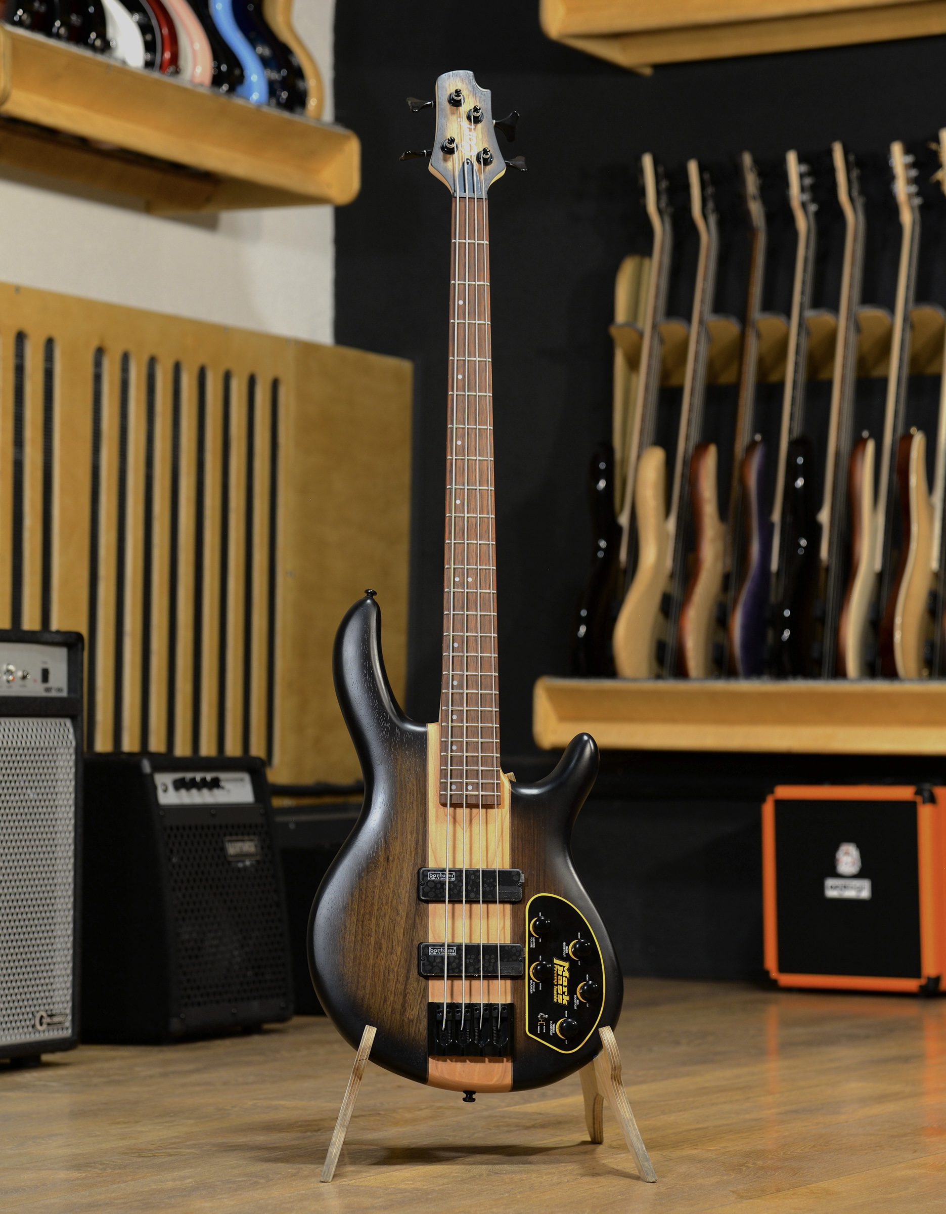 Бас-гитара Cort C4-Plus-OVMH-ABB Artisan Series - купить в "Гитарном Клубе"