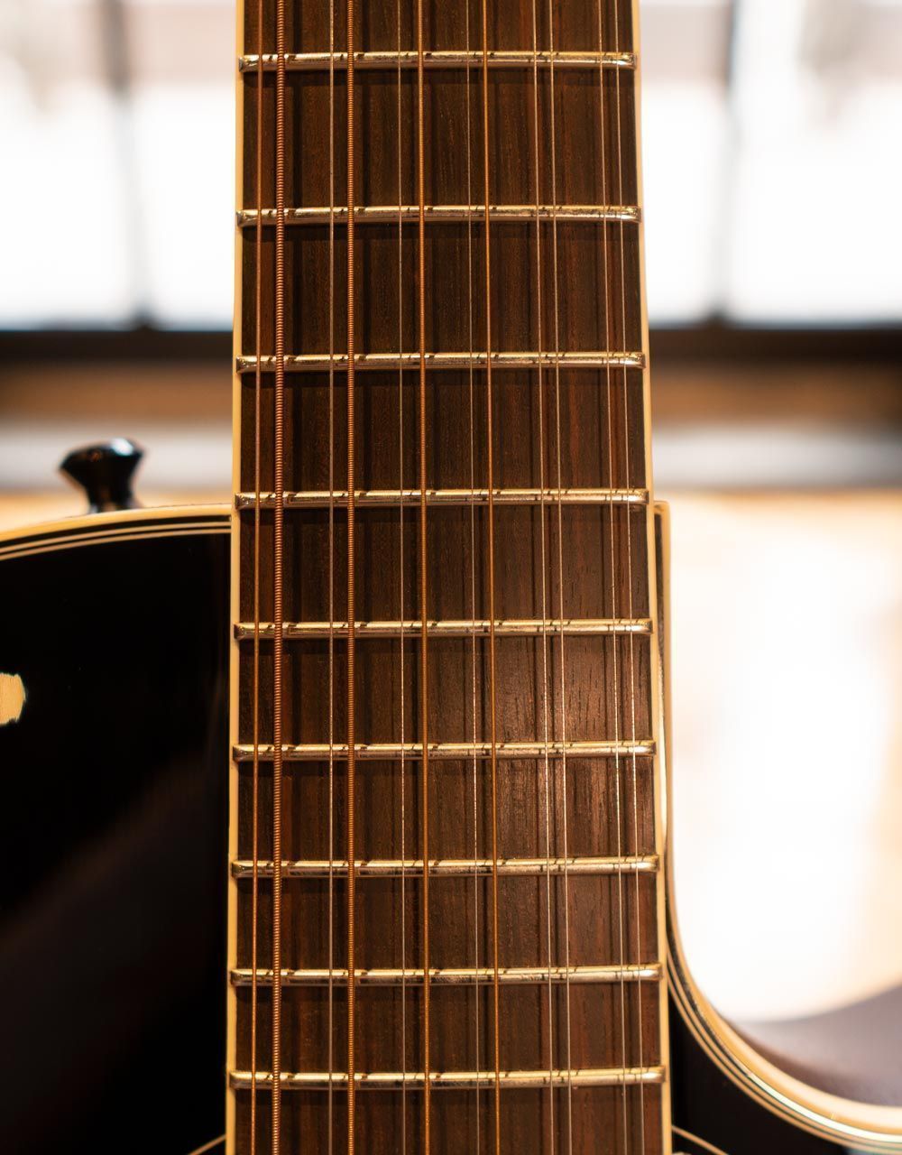 Электроакустическая 12-струнная гитара Ovation Timeless Collection 2715LTD-VIP Tobacco Sunburst - купить в "Гитарном Клубе"