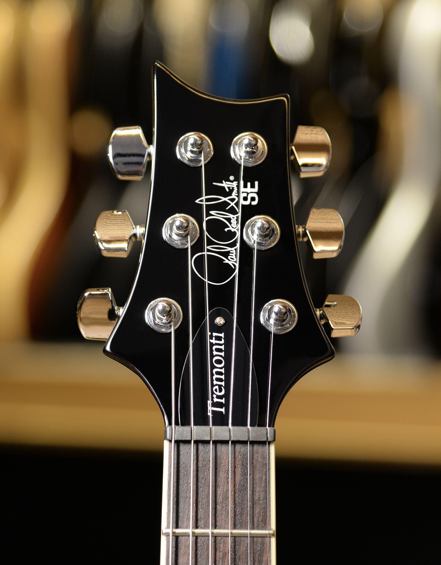 Электрогитара PRS SE TREMONTI STANDARD BLACK - купить в "Гитарном Клубе"