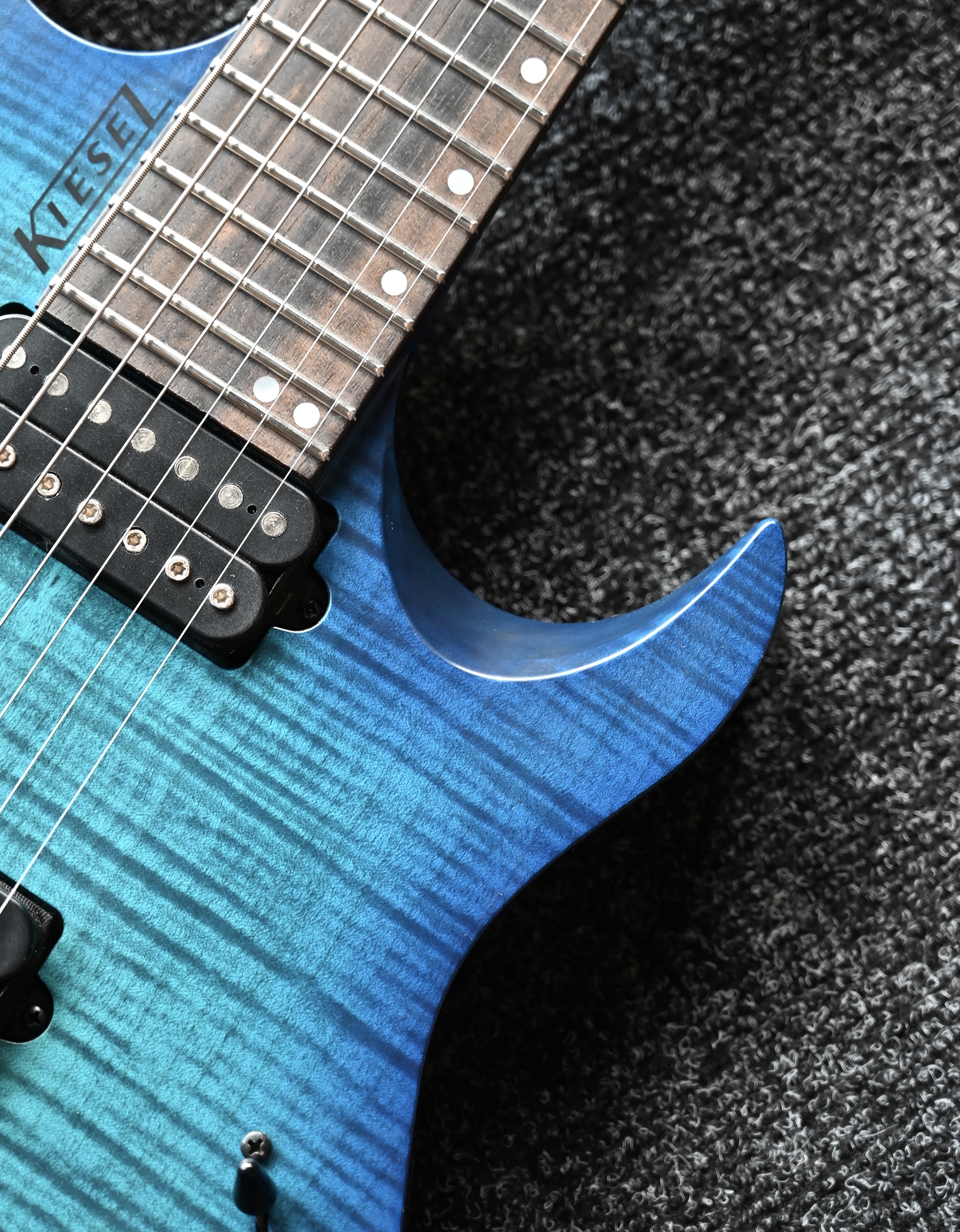 Электрогитара Kiesel Vader Neck-Through - купить в "Гитарном Клубе"