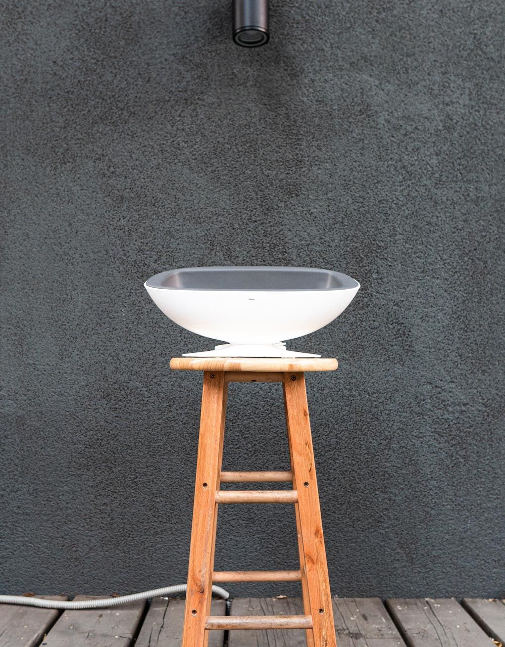 Напольная стойка для гитары Lava Space Charging Dock Me-3, 38” - купить в "Гитарном Клубе"