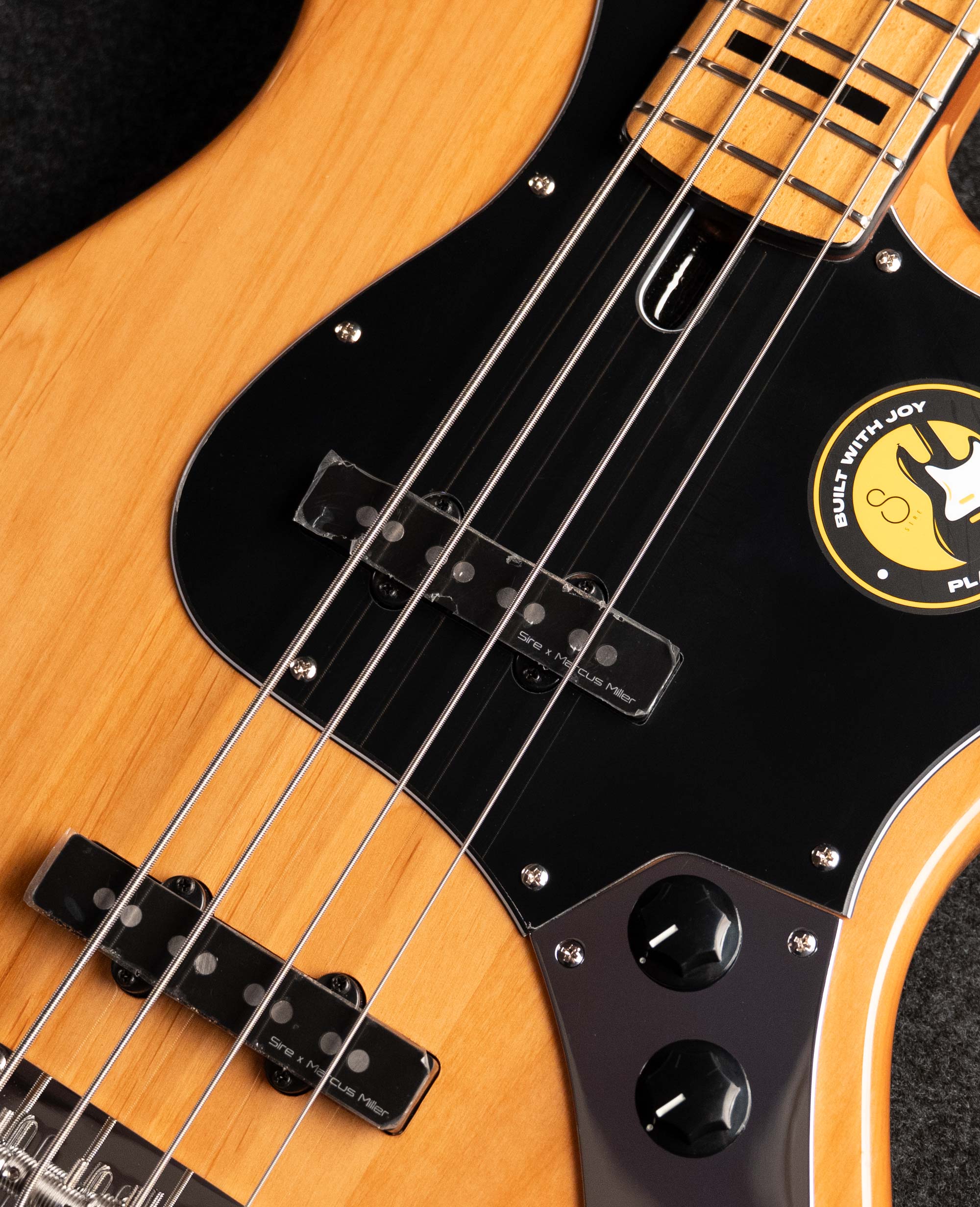 Бас-гитара Sire V5 Alder-4 (2nd Gen) NT - купить в "Гитарном Клубе"