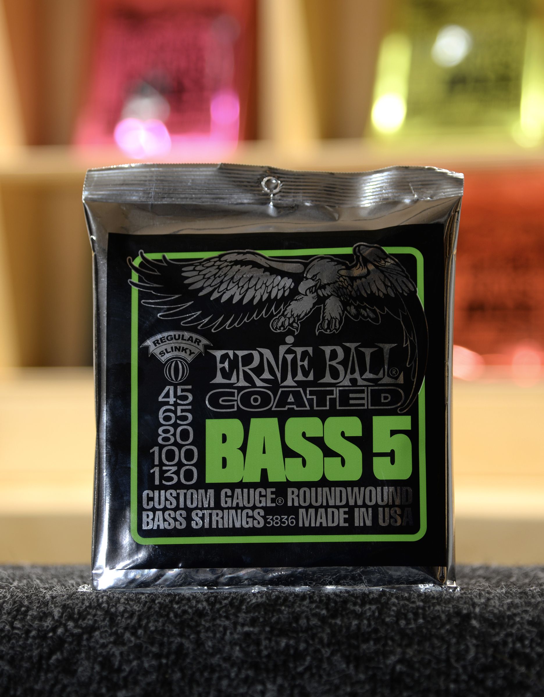 Струны для 5-струнной бас-гитары Ernie Ball 3836 Coated Bass Regular Slinky, 45-130 - купить в "Гитарном Клубе"