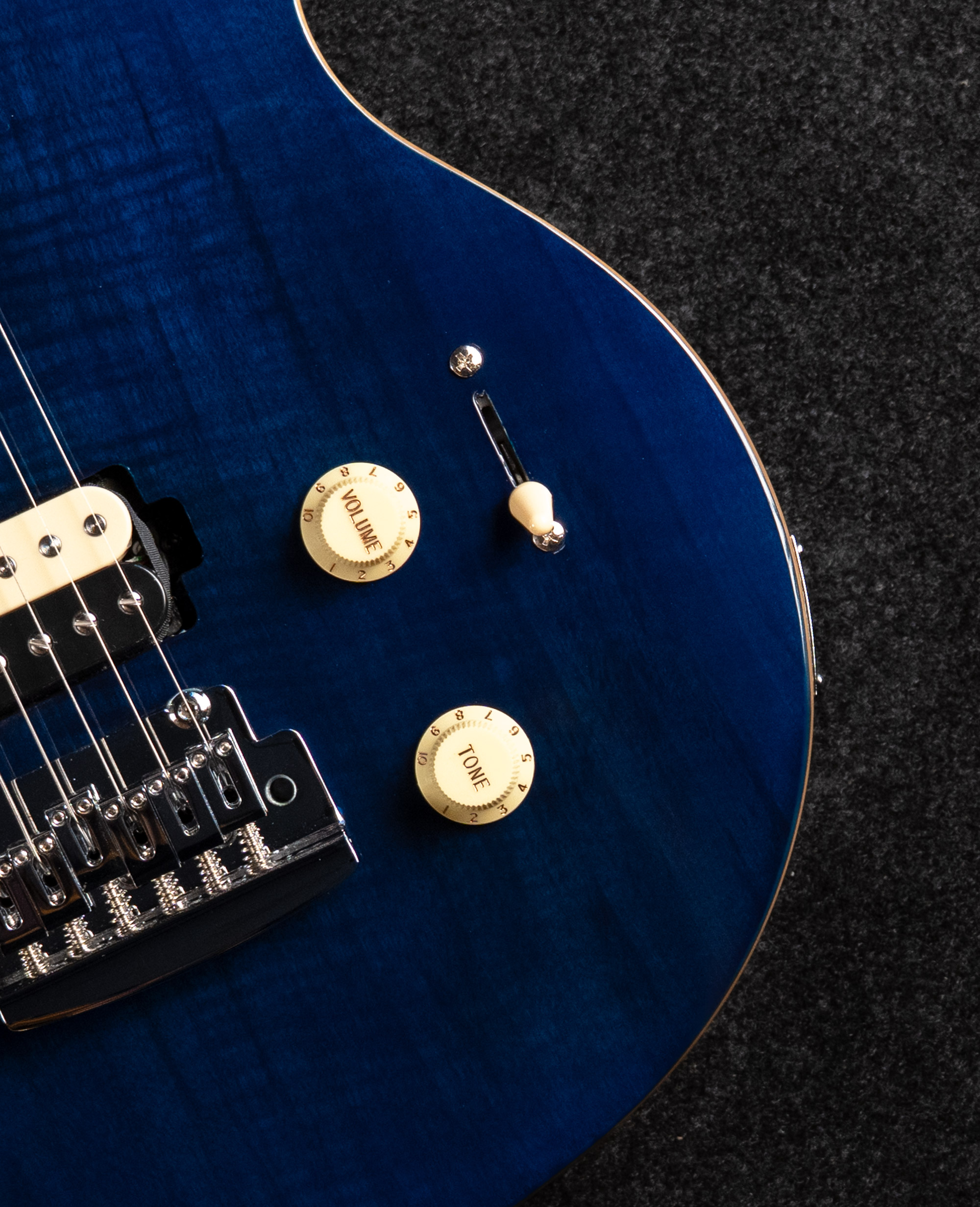 Электрогитара Sterling Axis Neptune Blue - купить в "Гитарном Клубе"