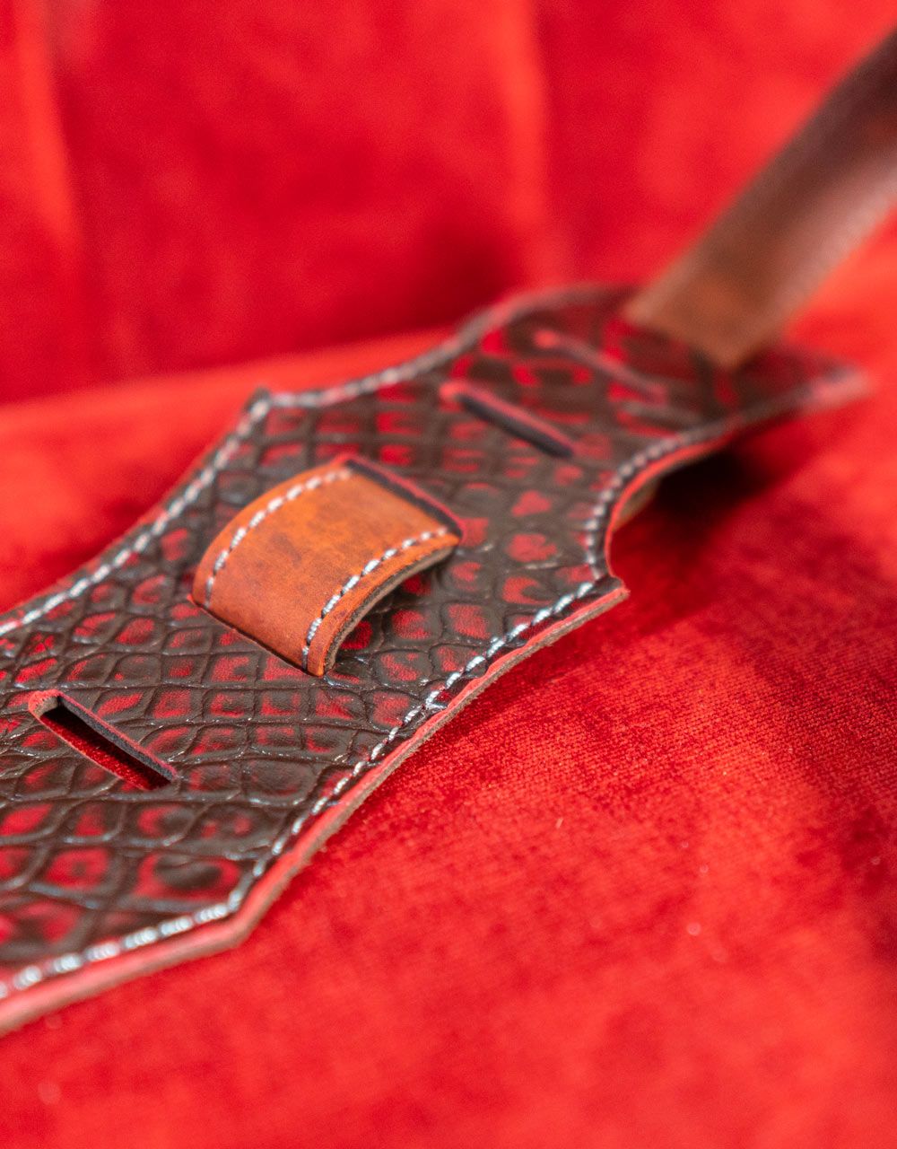 Ремень для гитары Custom Shop - купить в "Гитарном Клубе"