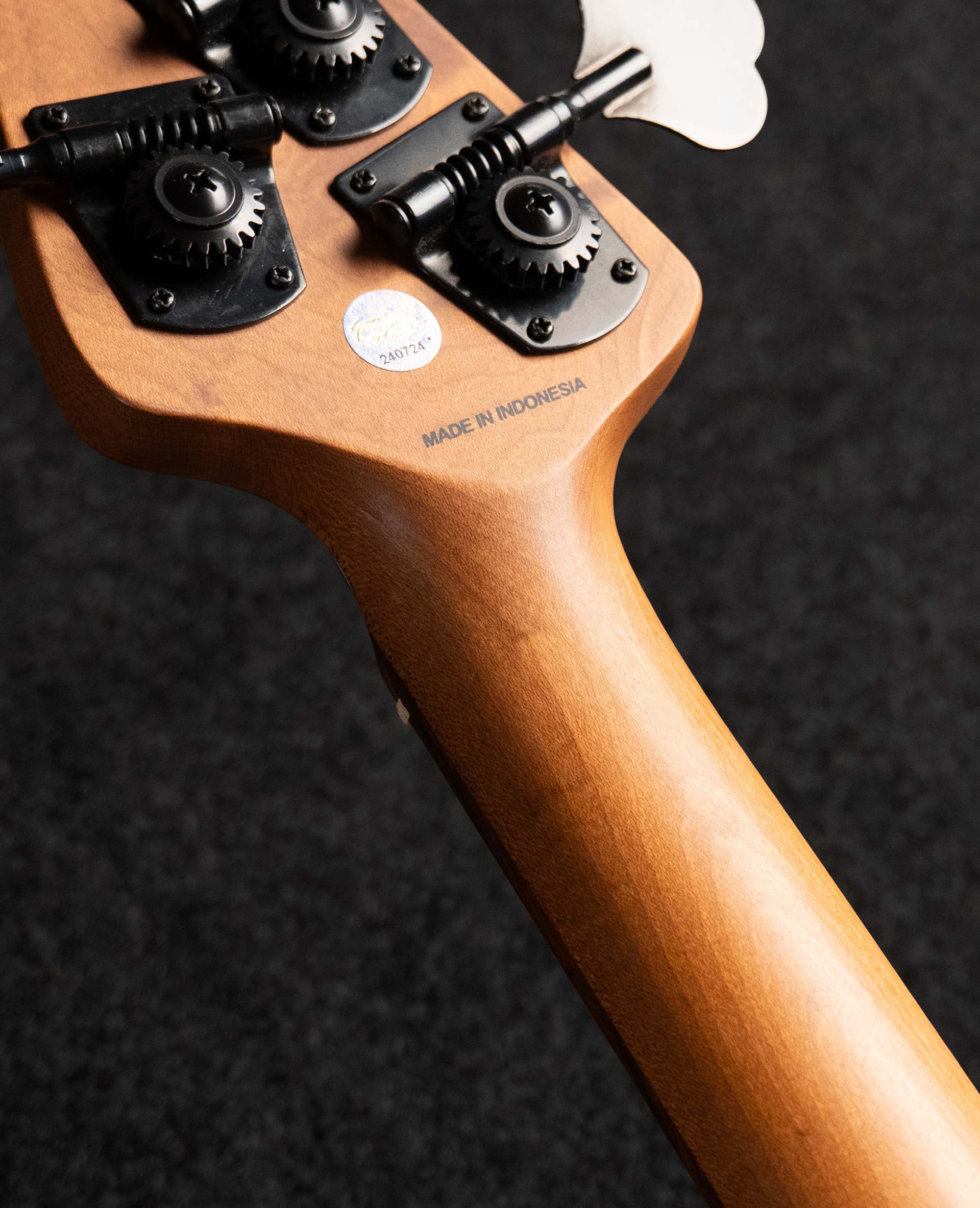 Бас-гитара Sterling StingRay RAY34-PB, Poplar Burl Top, Trans Black - купить в "Гитарном Клубе"