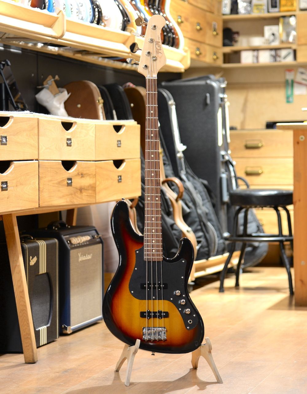 Бас-гитара FGN Boundary Mighty Jazz BMJ-G 3TS - купить в "Гитарном Клубе"