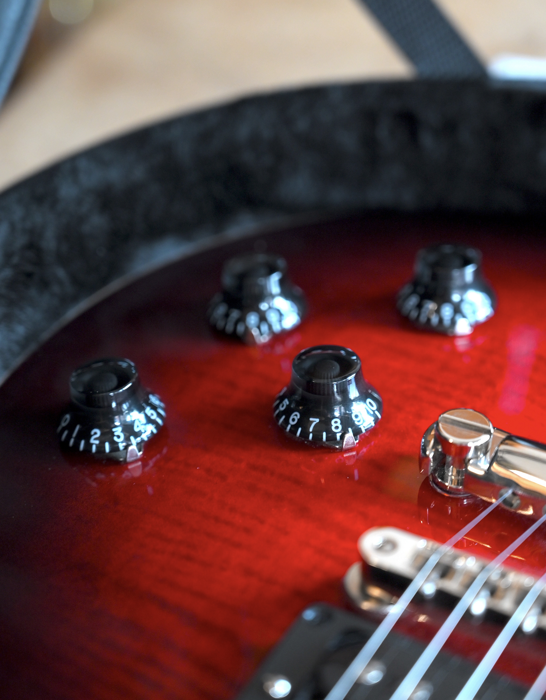 Электрогитара Gibson Slash Les Paul Limited Edition Vermillion Burst