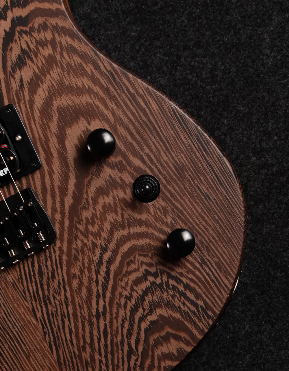 Электрогитара Inspector Phoenix 6 LE wenge - купить в "Гитарном Клубе"