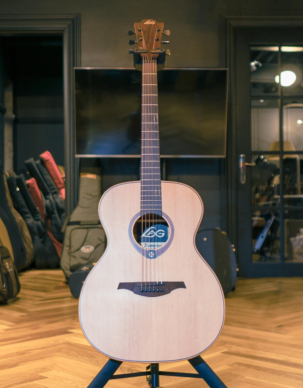 Акустическая гитара LAG GLA T170A - купить в "Гитарном Клубе"