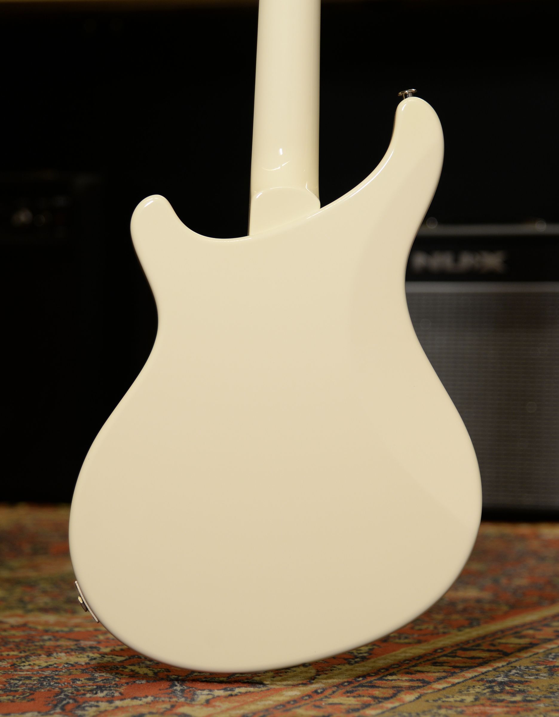 Электрогитара PRS S2 VELA SEMI-HOLLOW ANTIQUE WHITE - купить в "Гитарном Клубе"