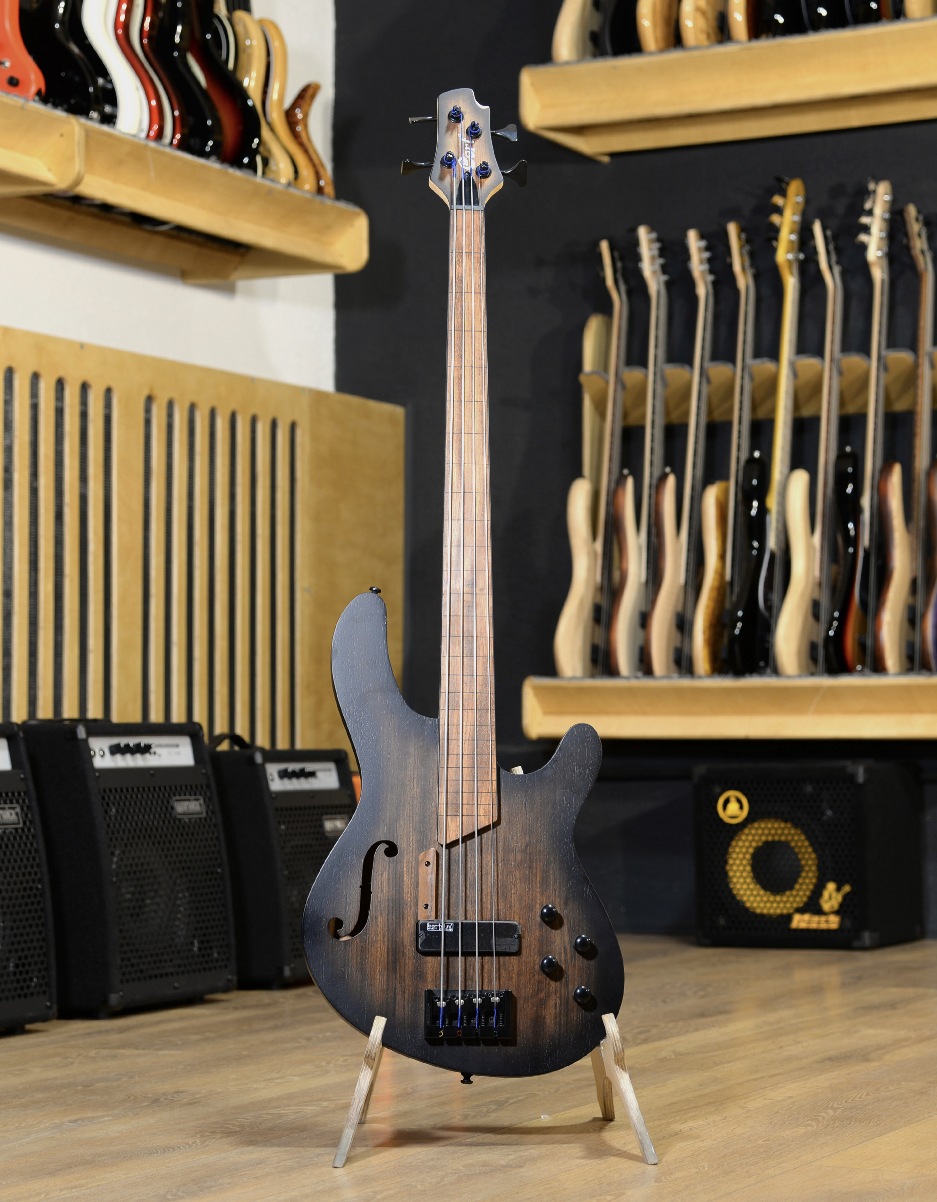 Бас-гитара Cort B4FL-MHPZ-OPTA Artisan Series - купить в "Гитарном Клубе"