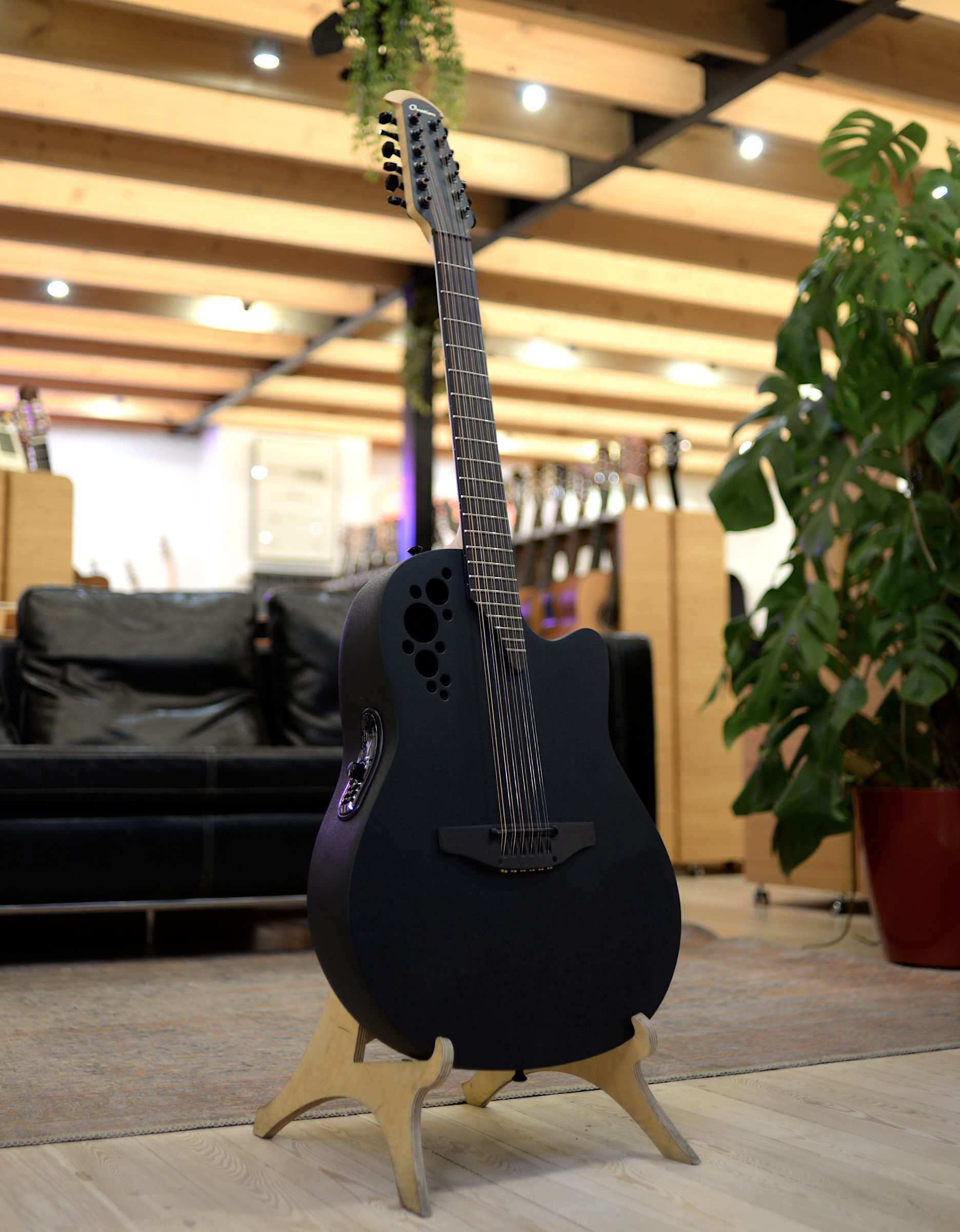 Электроакустическая 12-струнная гитара Ovation 2058TX-5 Elite T Deep Contour Cutaway 12-string Black - купить в "Гитарном Клубе"