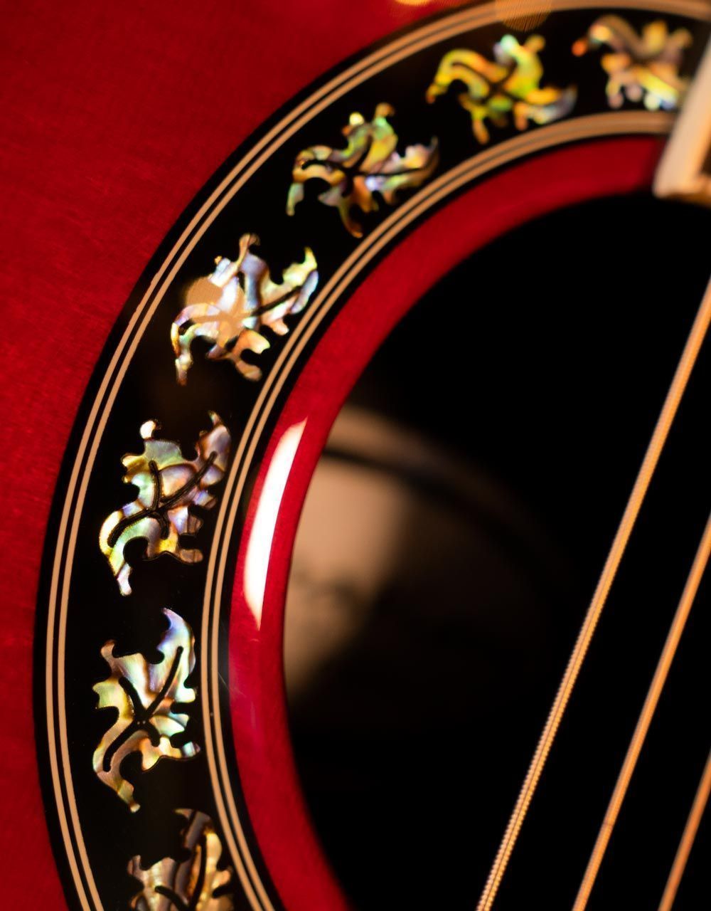 Электроакустическая гитара Ovation C2079AX-CCB Custom Legend Deep Contour Cutaway Cherry Cherry Burs - купить в "Гитарном Клубе"