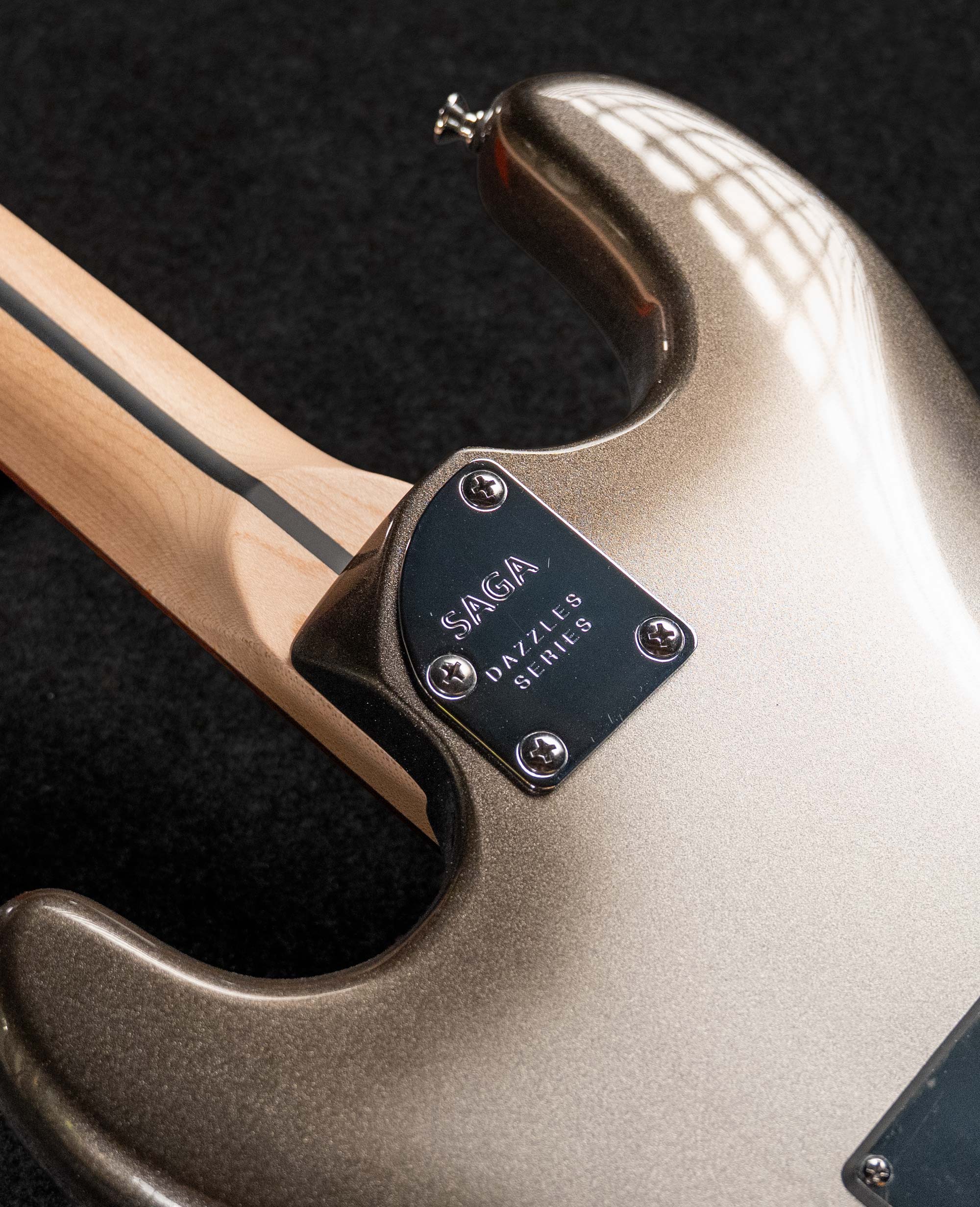 Электрогитара Saga Mercury Gray - купить в "Гитарном Клубе"