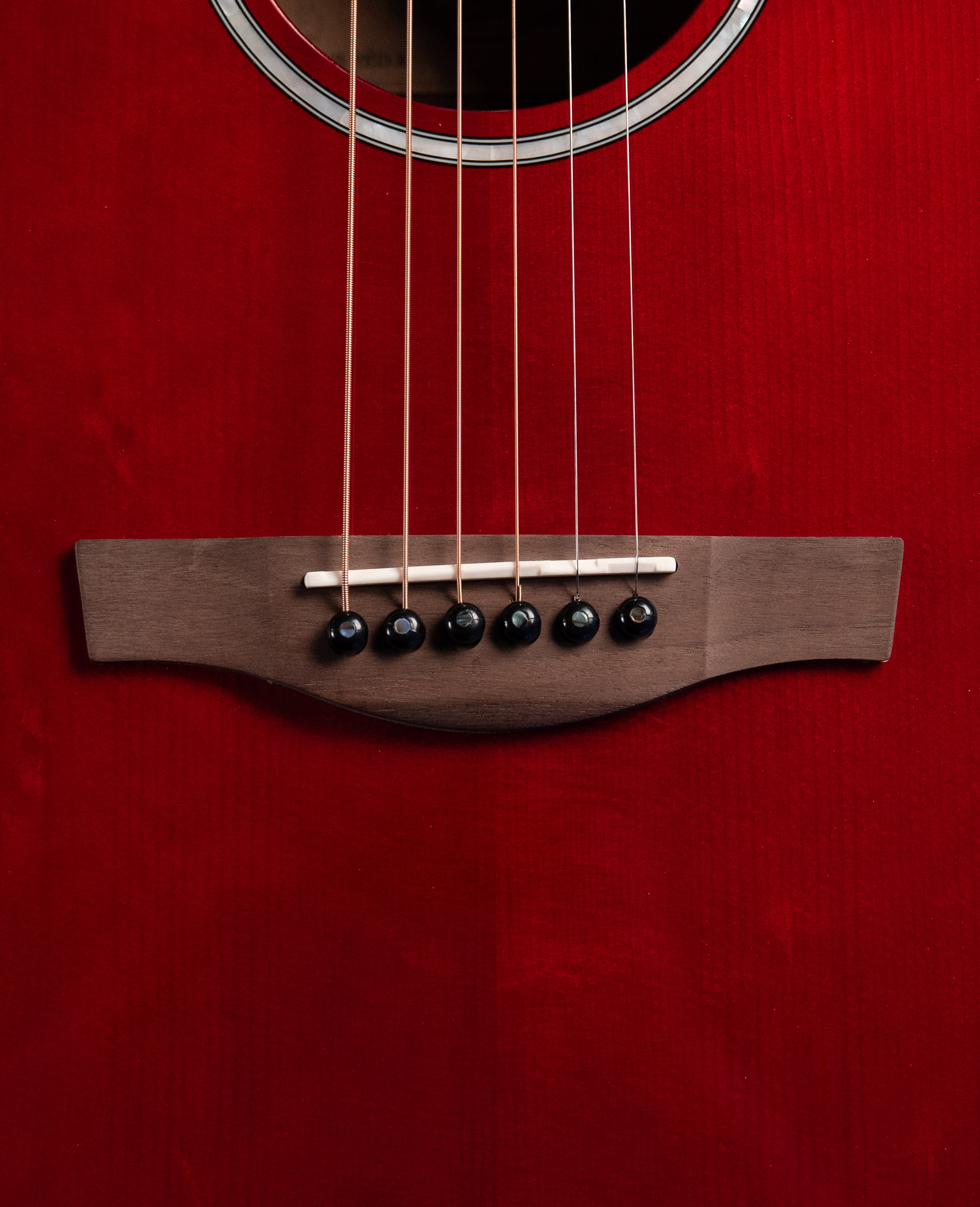 Акустическая гитара Covenant Focus Red X - купить в "Гитарном Клубе"