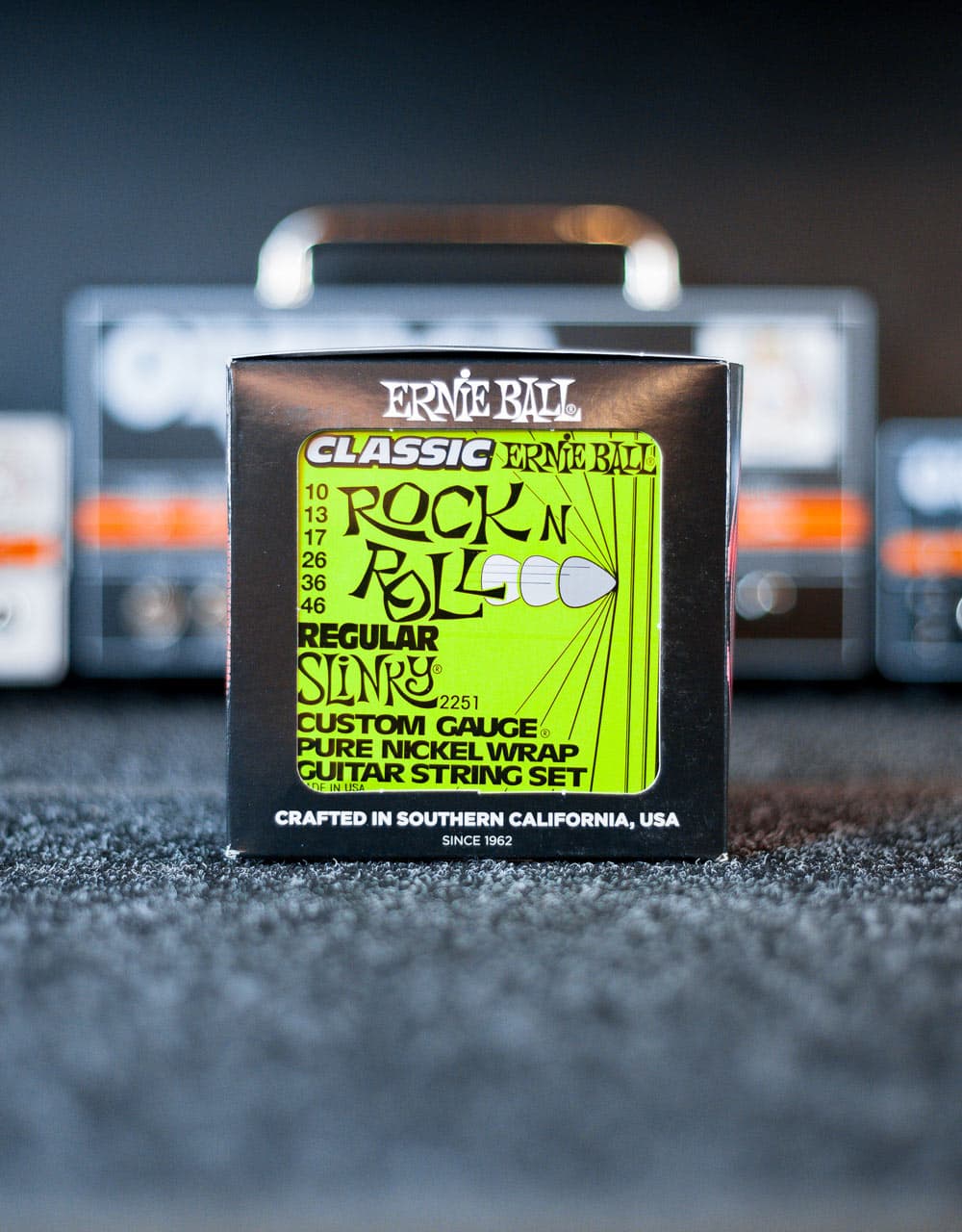 Струны для электрогитары Ernie Ball 2251 Regular Slinky, 10-46 - купить в "Гитарном Клубе"