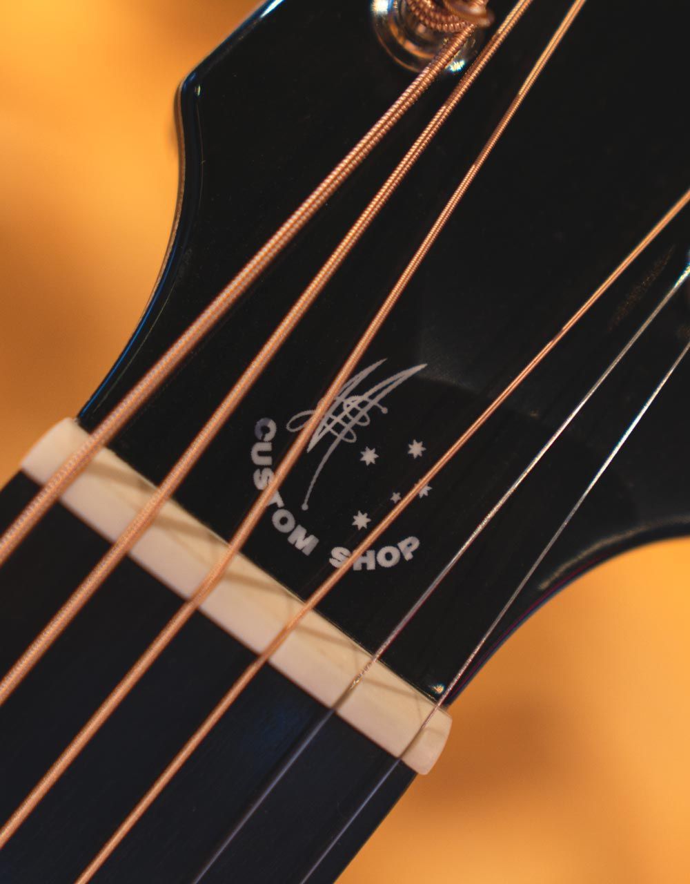 Акустическая гитара Maton Custom Shop Flatpicker - купить в "Гитарном Клубе"