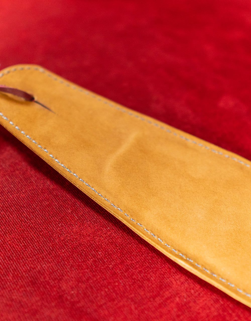 Ремень для гитары Custom Shop - купить в "Гитарном Клубе"