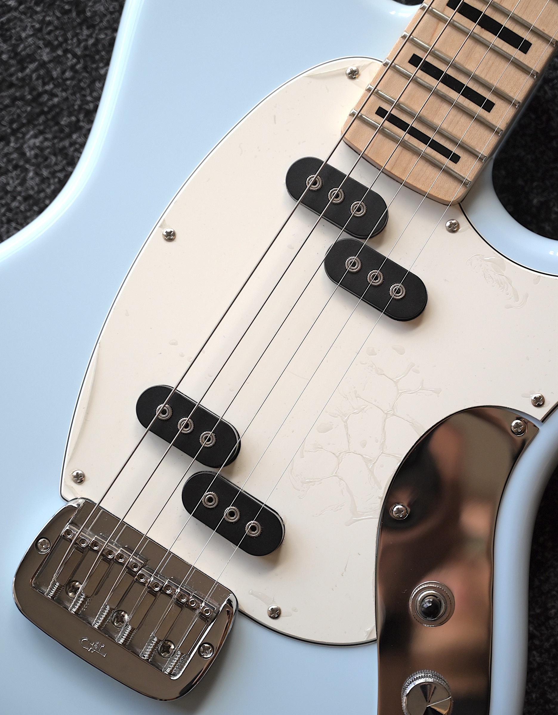 Электрогитара G&L CLF Espada Sonic Blue MP - купить в "Гитарном Клубе"