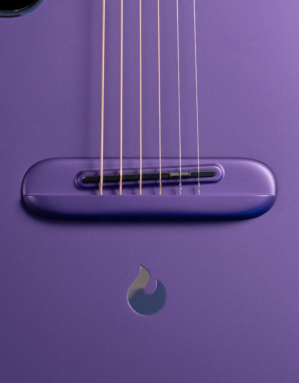 Трансакустическая гитара Lava Me-4 PL 38" - купить в "Гитарном Клубе"