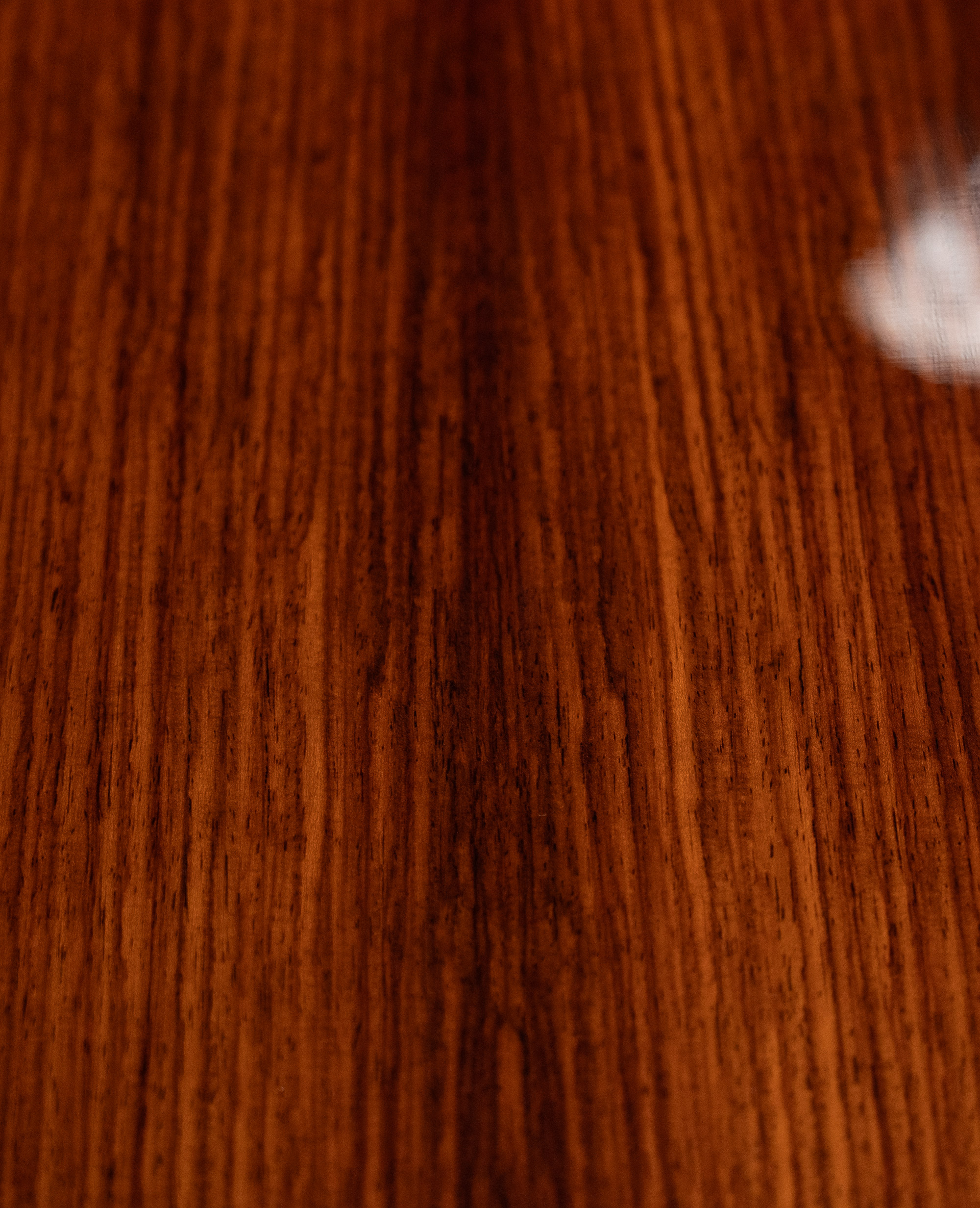 Акустическая гитара Covenant Focus Red X - купить в "Гитарном Клубе"