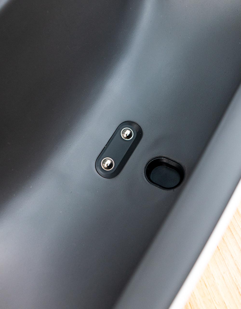 Напольная стойка для гитары Lava Space Charging Dock Me-3 36” - купить в "Гитарном Клубе"