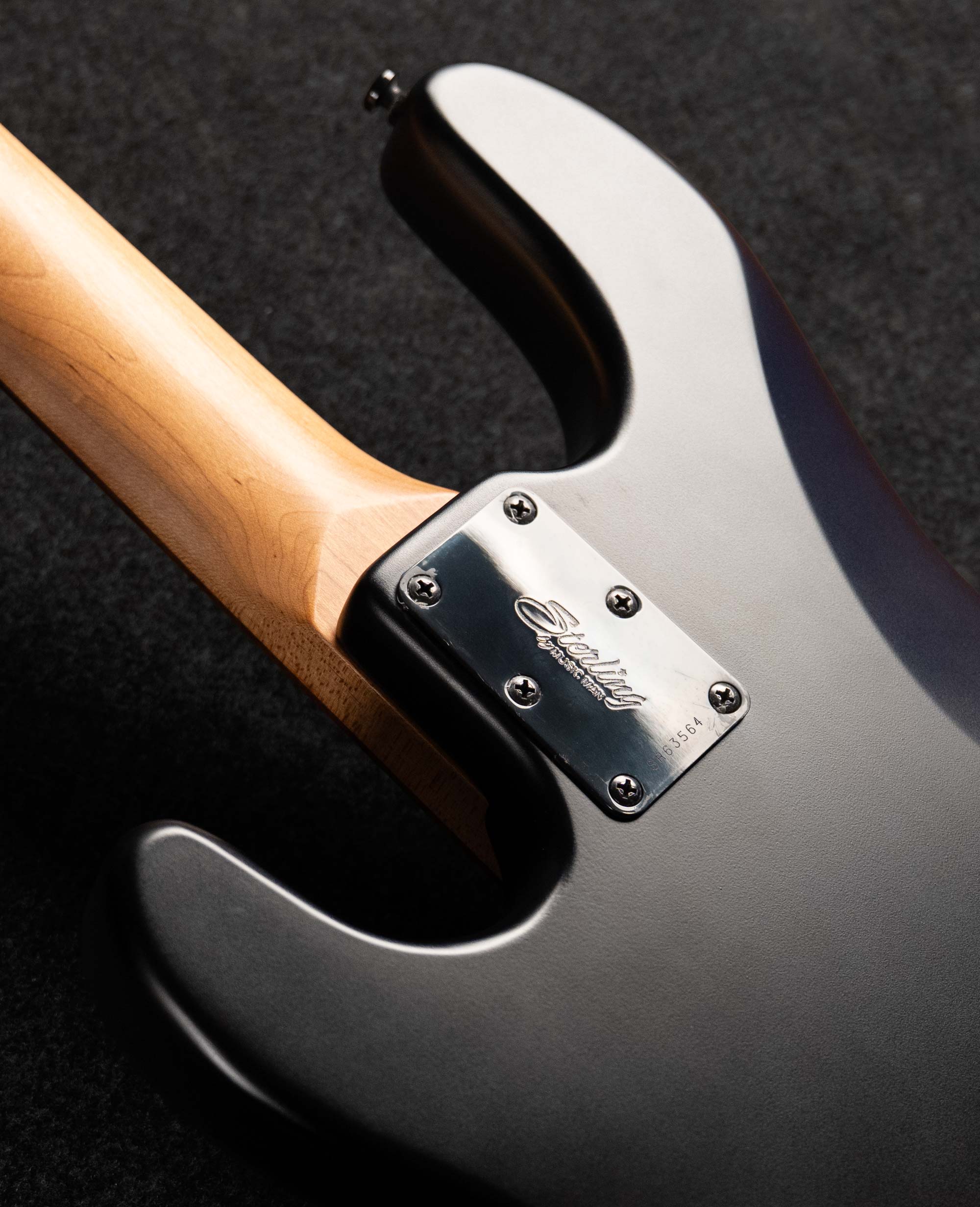 Бас-гитара Sterling StingRay RAY34PB, Poplar Burl Top, Dark Scarlet Burst Satin - купить в "Гитарном Клубе"