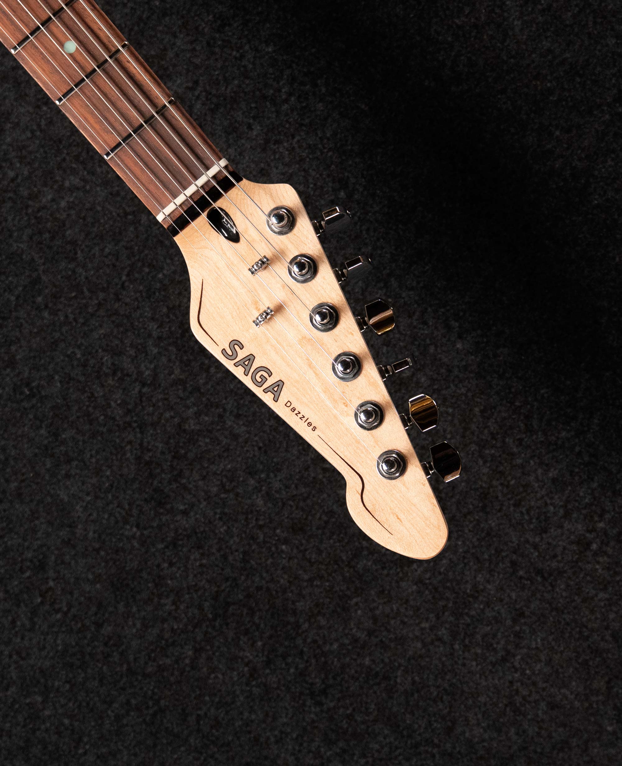 Электрогитара Saga Celestial Blue - купить в "Гитарном Клубе"