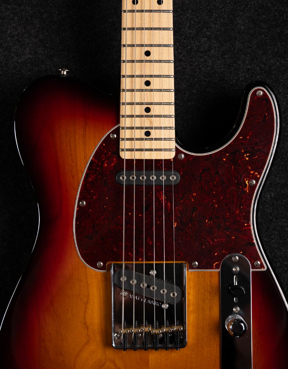 Электрогитара G&L FD ASAT Classic 3-Tone Sunburst MP - купить в "Гитарном Клубе"