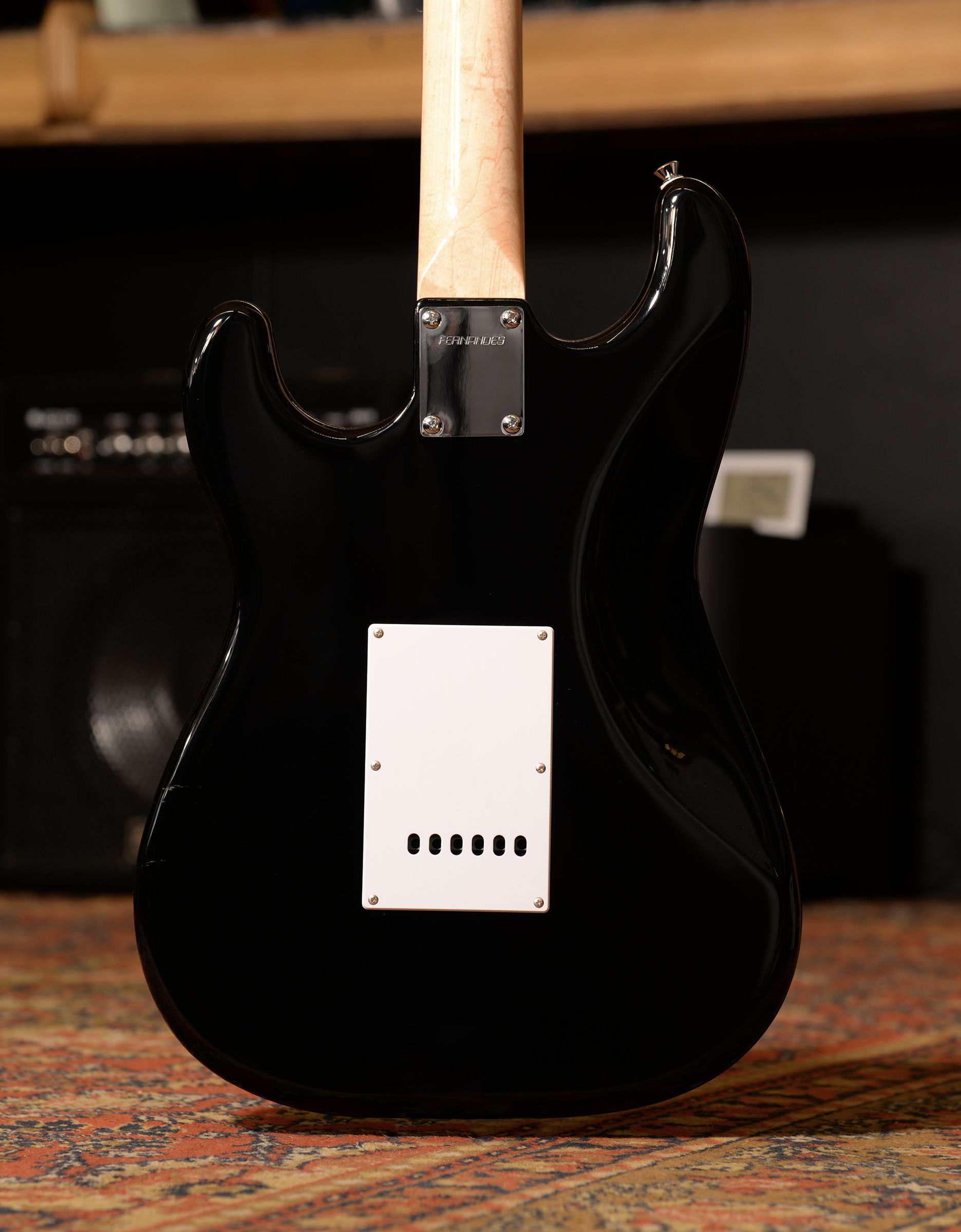 Электрогитара Fernandes LE-1Z HH Black - купить в "Гитарном Клубе"