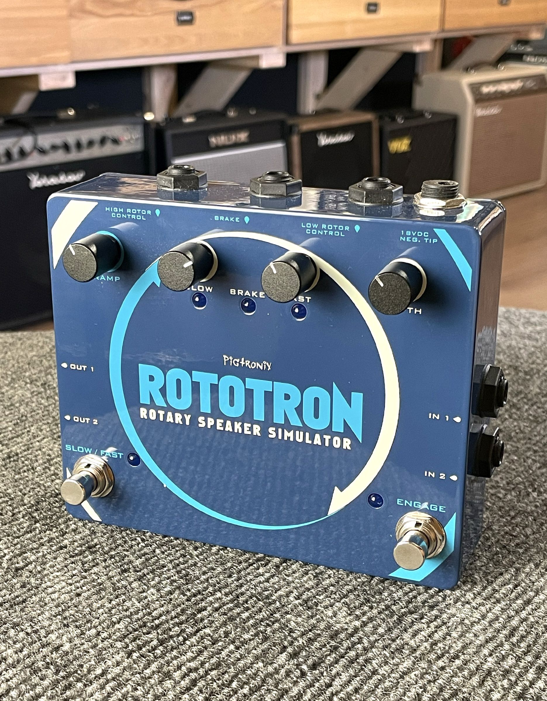 Гитарная педаль Pigtronix RSS Rototron Rotary Speaker Simulator - купить в "Гитарном Клубе"