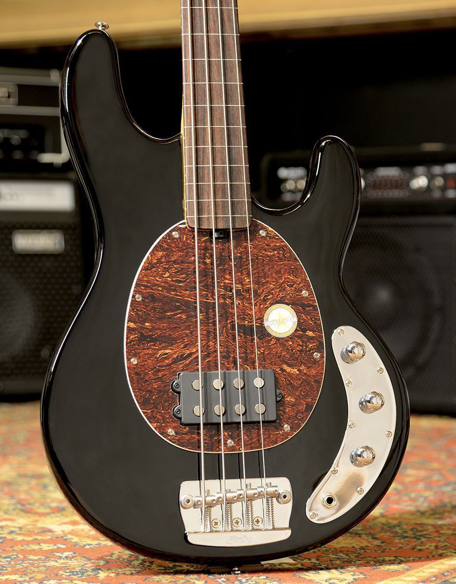 Бас-гитара Sterling RAY34 Black - купить в "Гитарном Клубе"