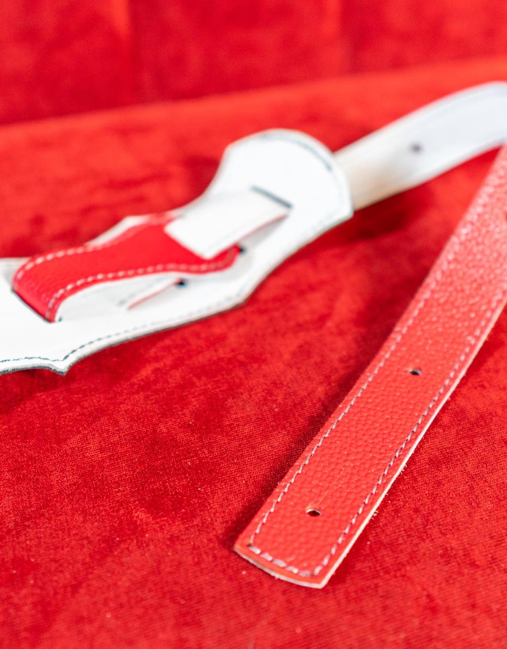 Ремень для гитары Custom Shop - купить в "Гитарном Клубе"