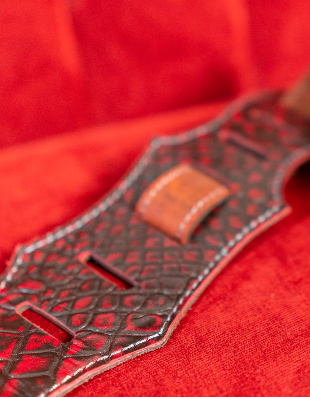 Ремень для гитары Custom Shop - купить в "Гитарном Клубе"